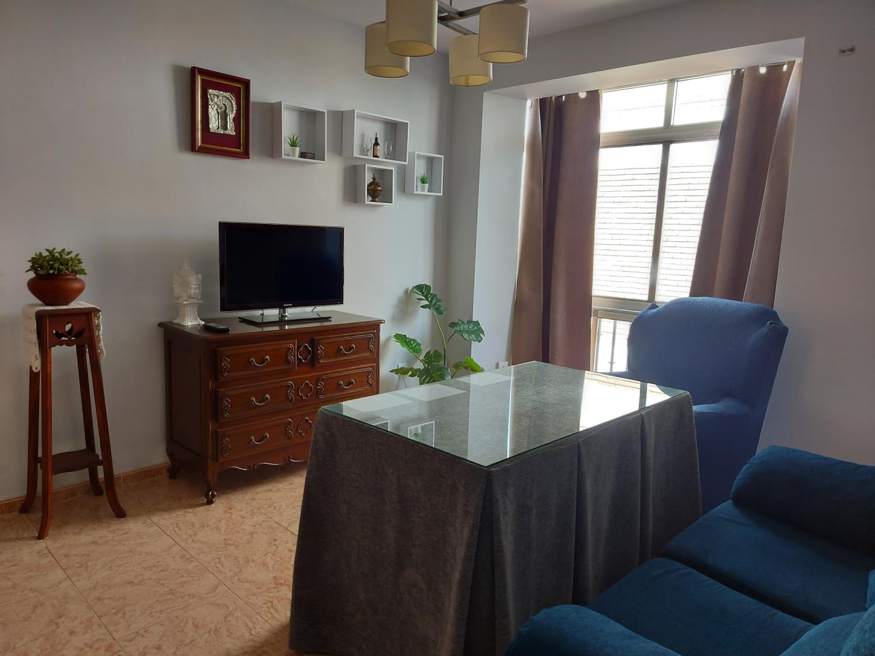 Three-Bedroom Apartment - Photo 3