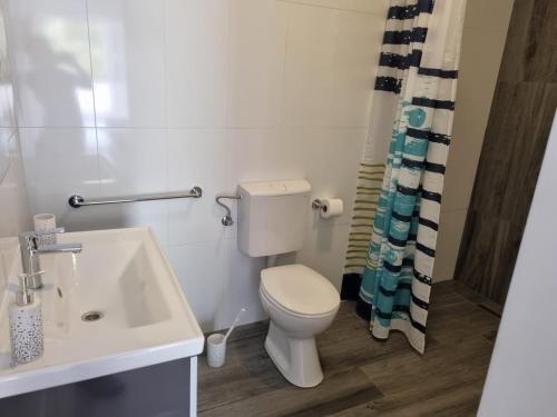Double or Twin Room with Terrace - Photo 3