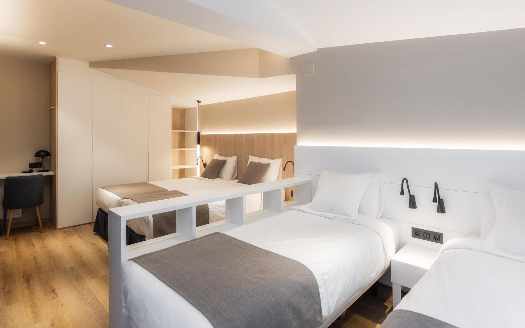 Quadruple Room photo 2