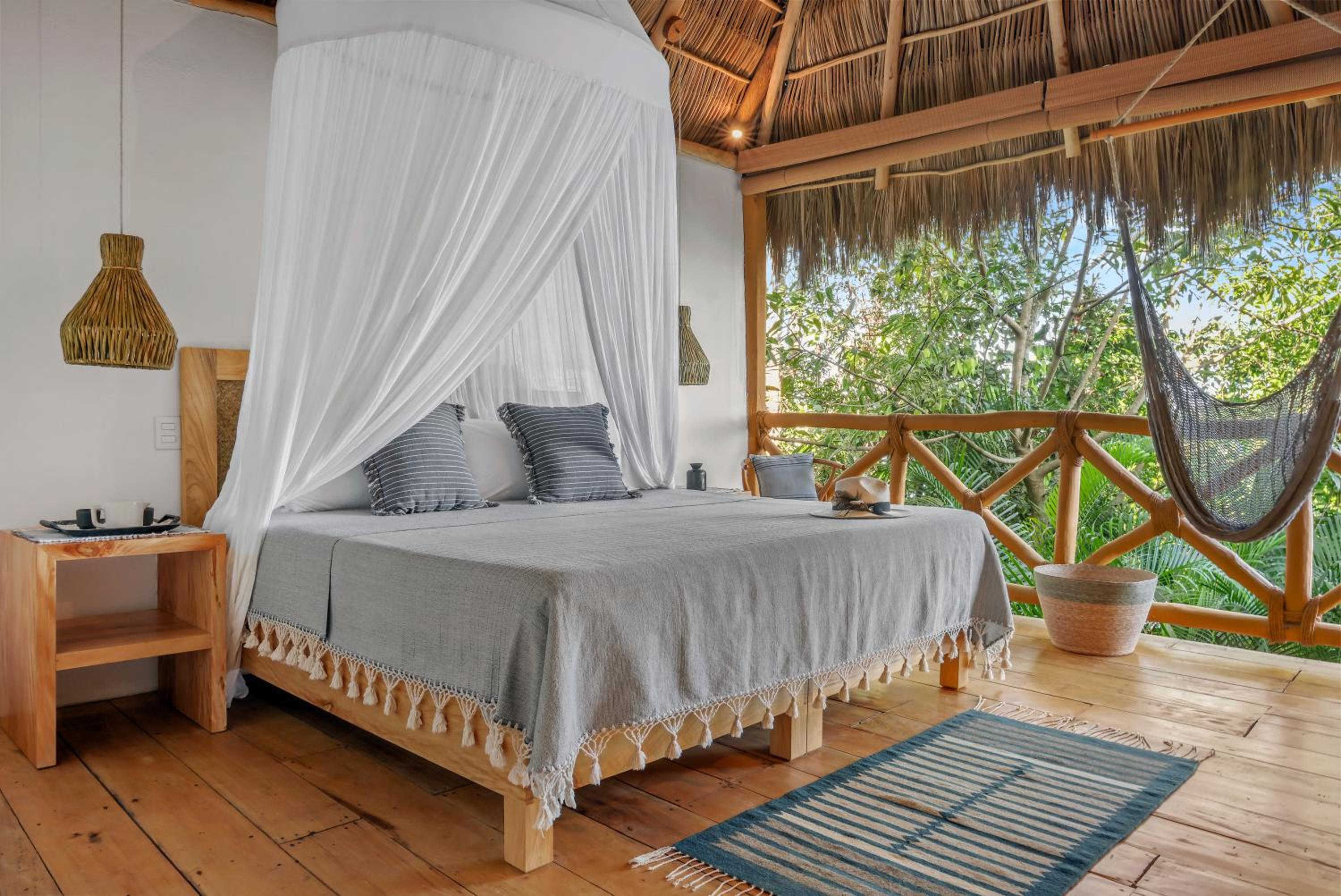 Deluxe Suite with Sea View