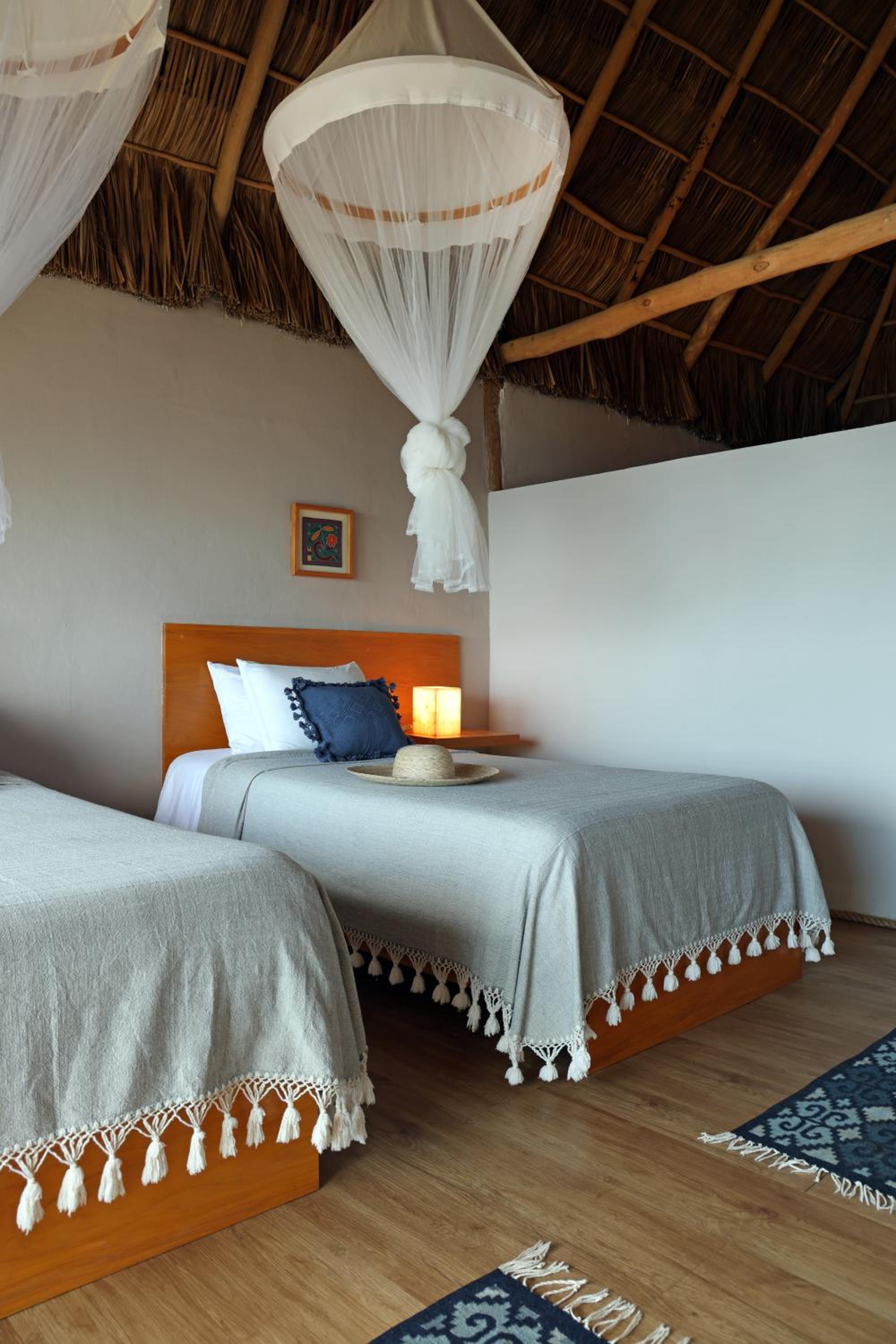 Deluxe Twin Room - Photo 2