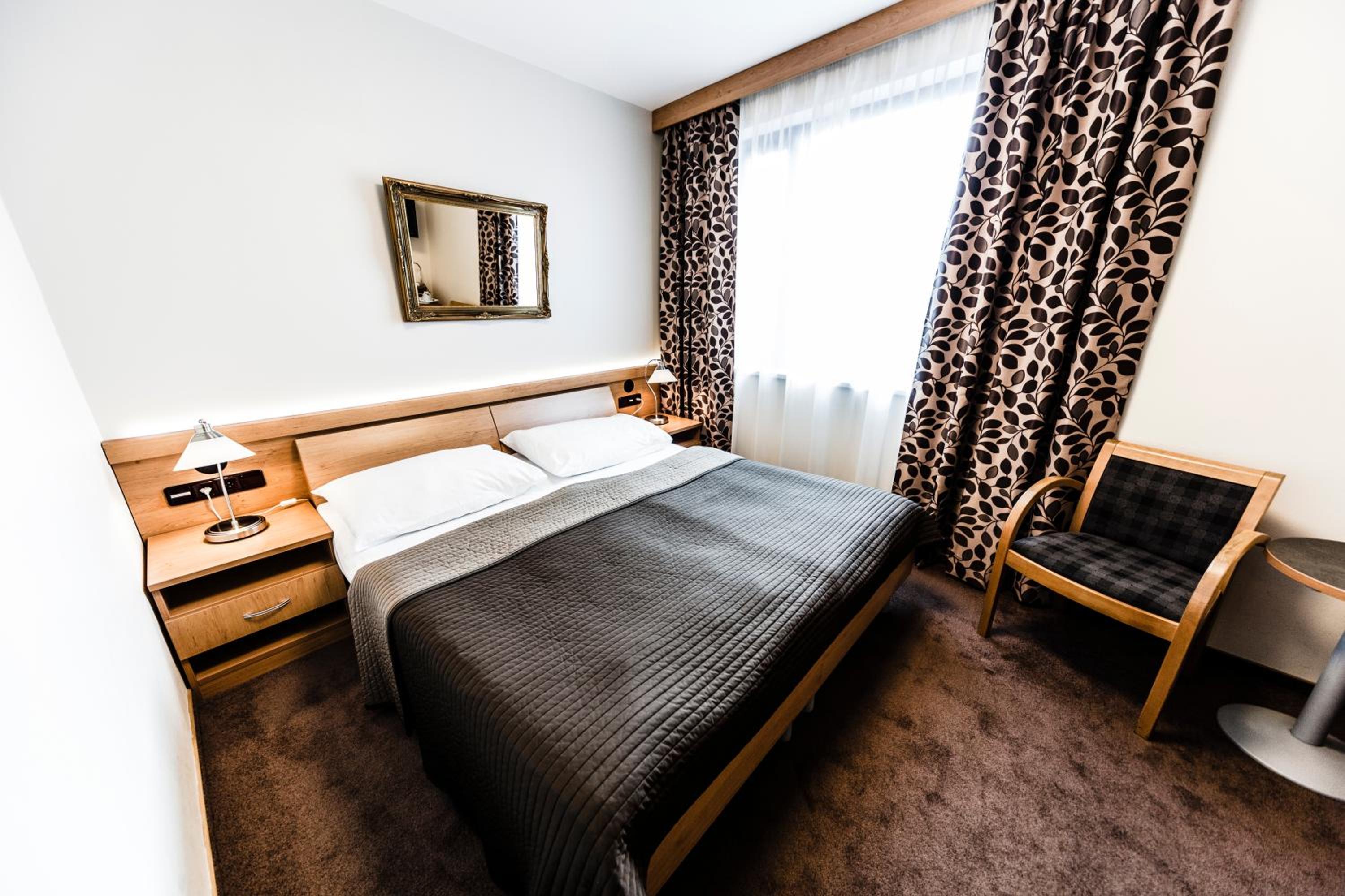 Available room