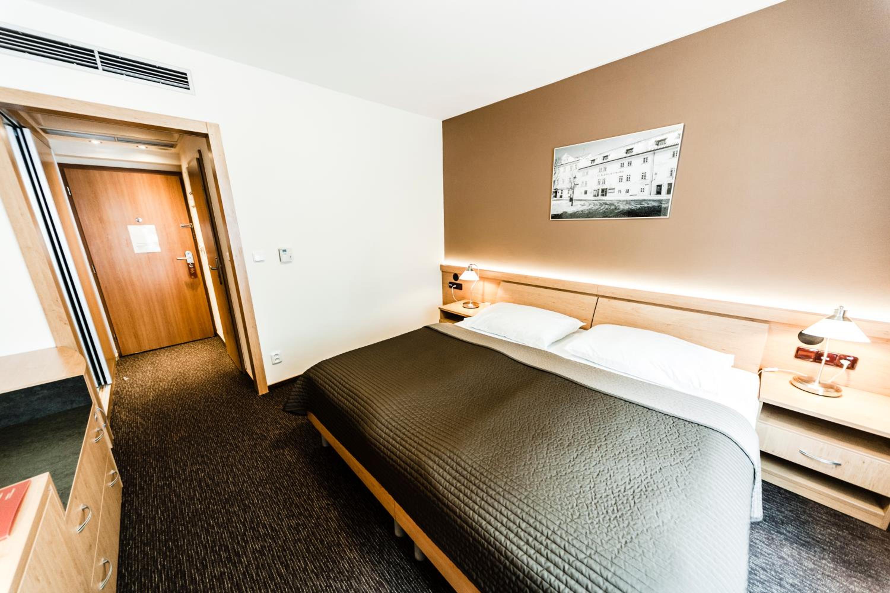 Available room