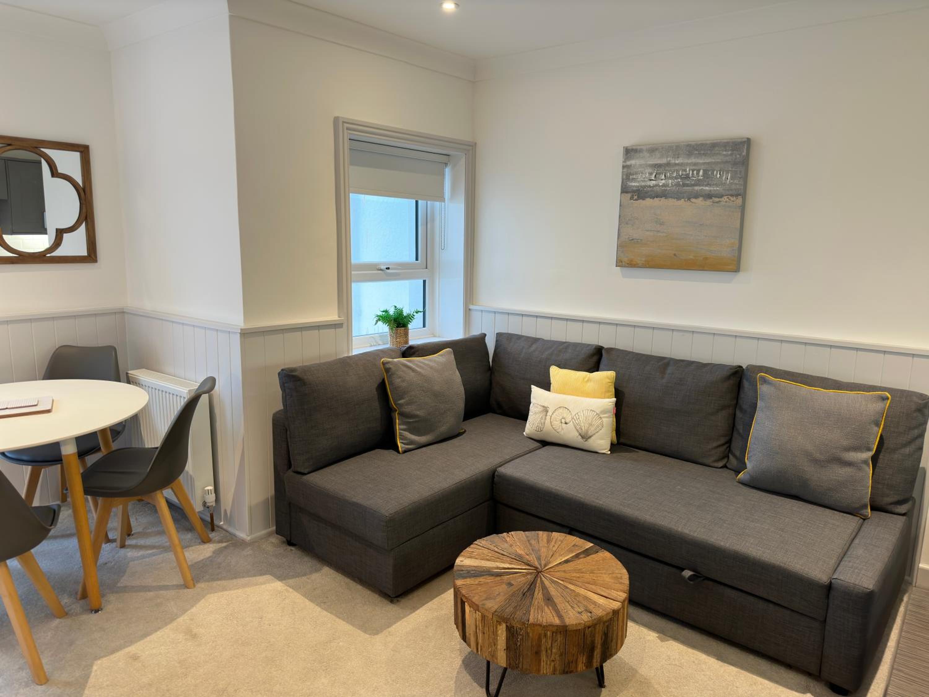 Turtle Beach Apartment - Photo 2