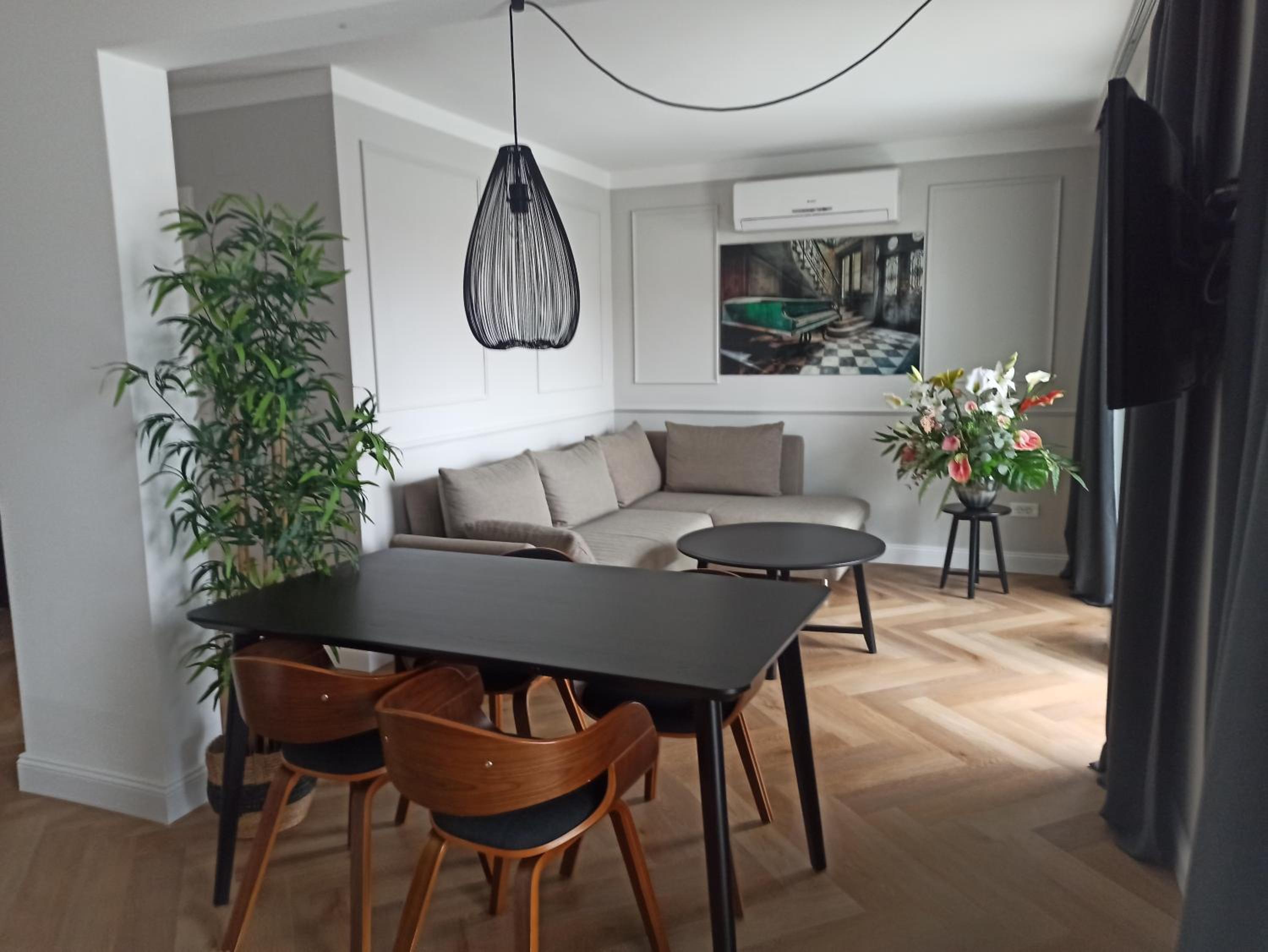 Apartment with Balcony