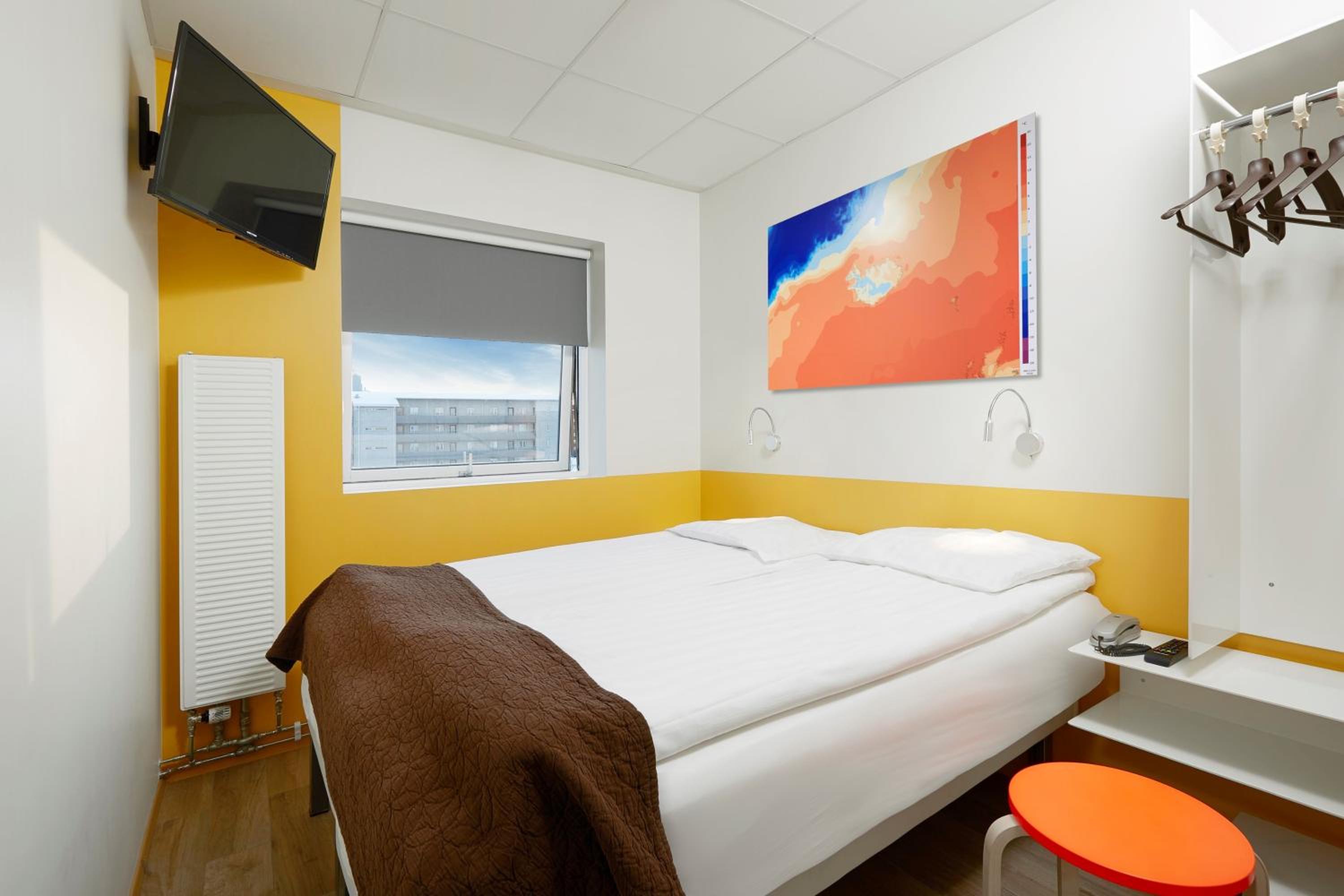 Standard Twin Room - Photo 2