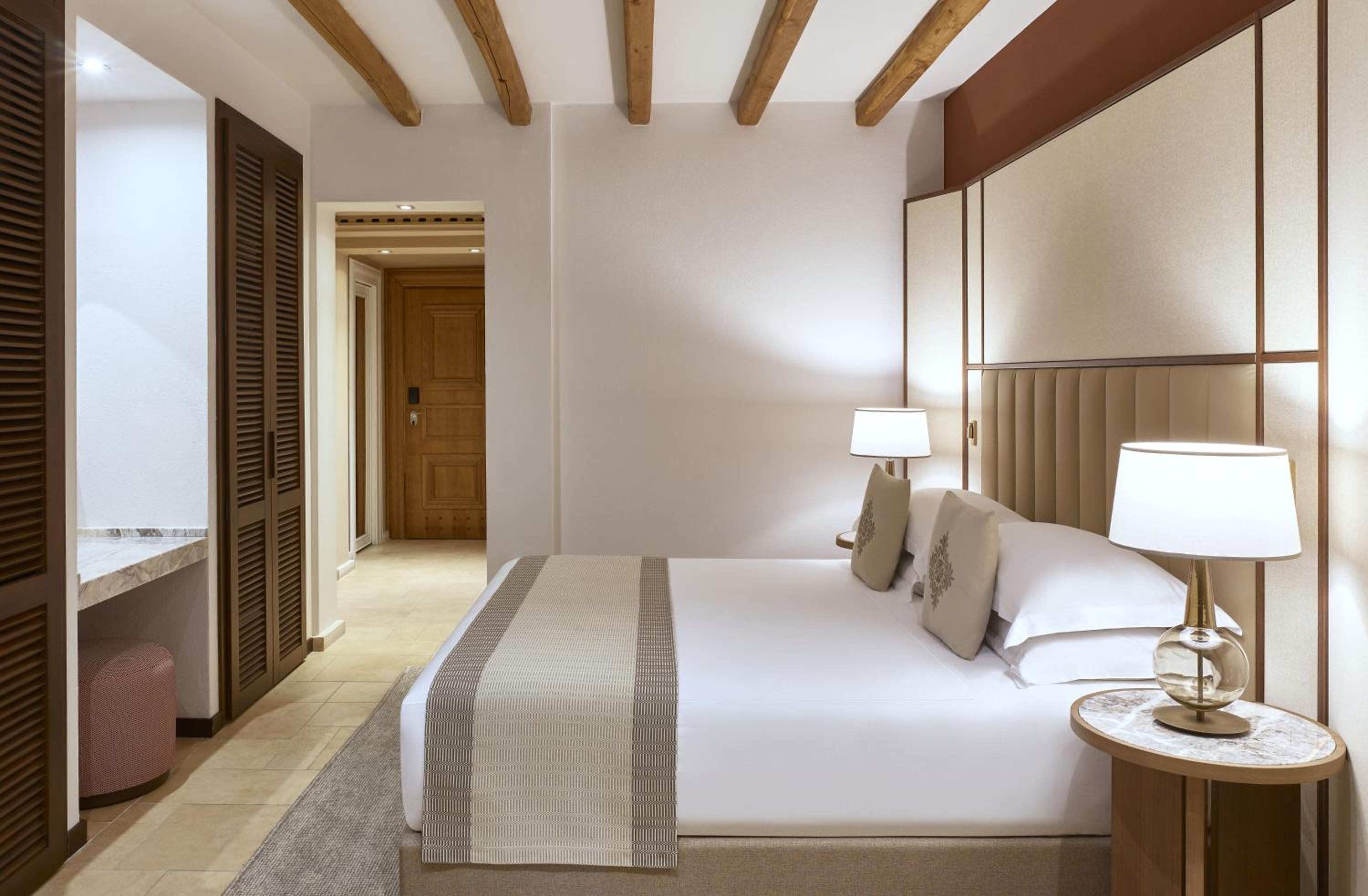 Junior King Suite with Private Garden