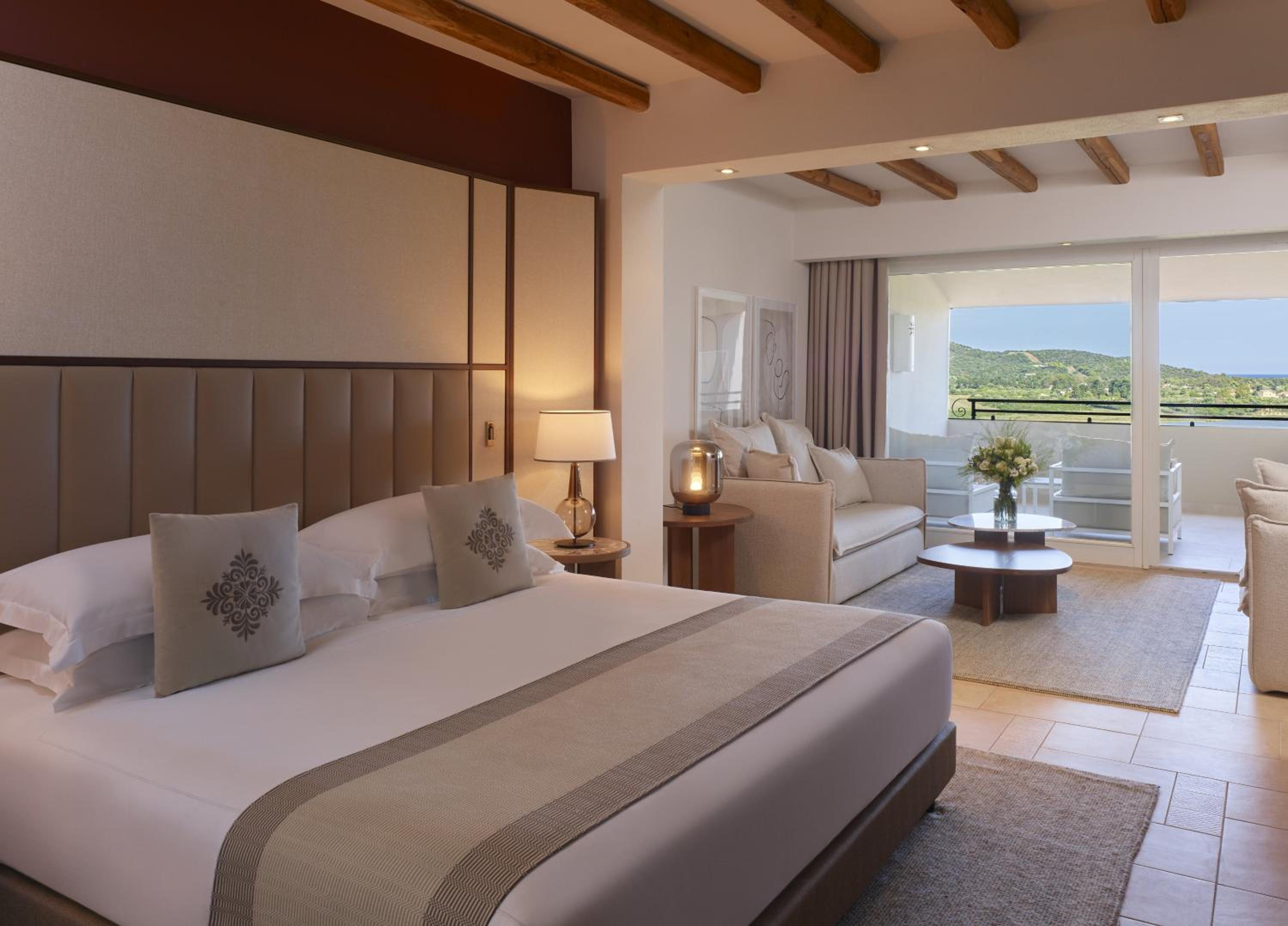 Junior King Suite with Sea View