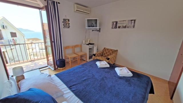 Deluxe Double Room with Sea View