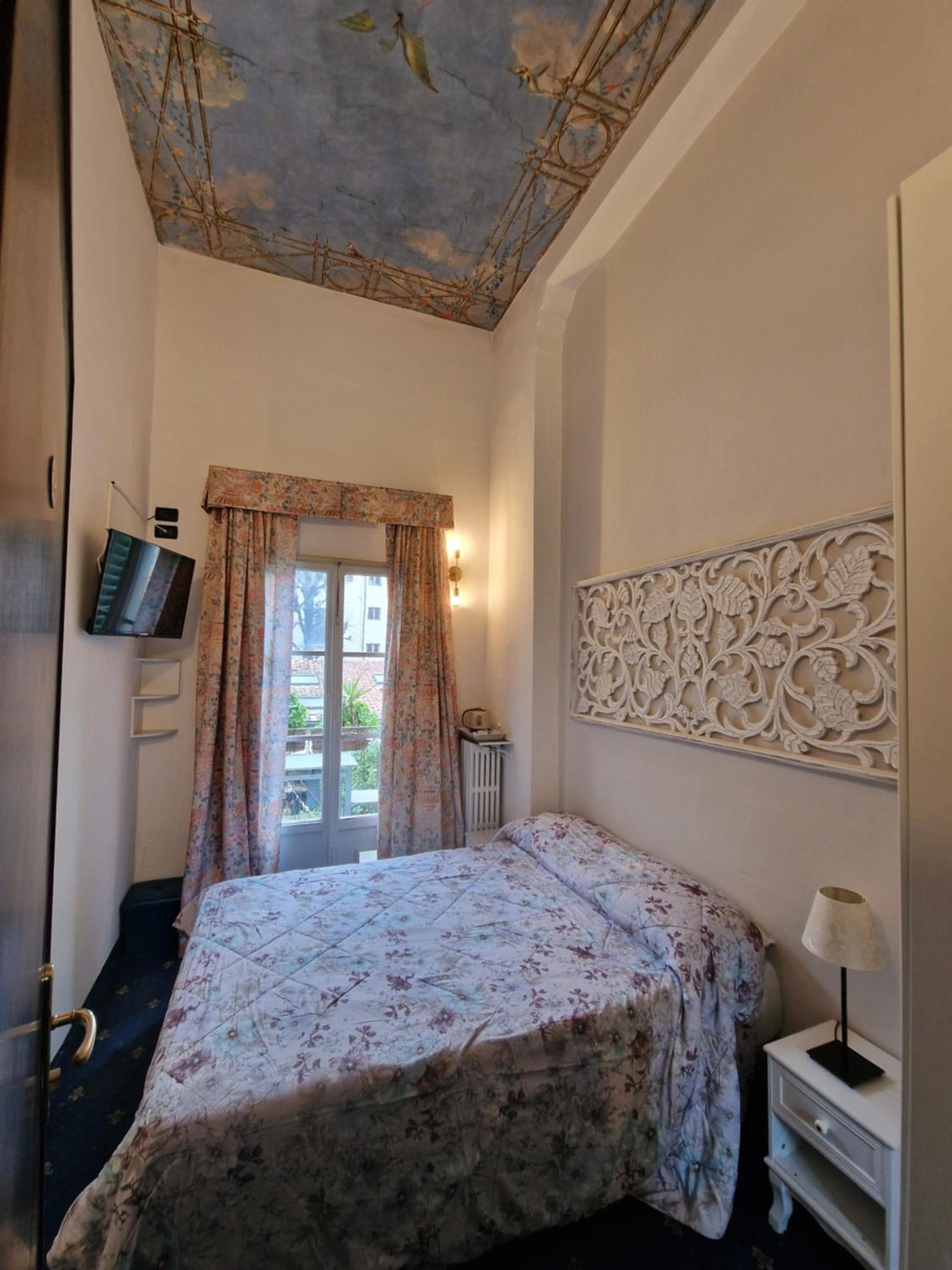 Economy Double Room with External Private Bathroom photo 1