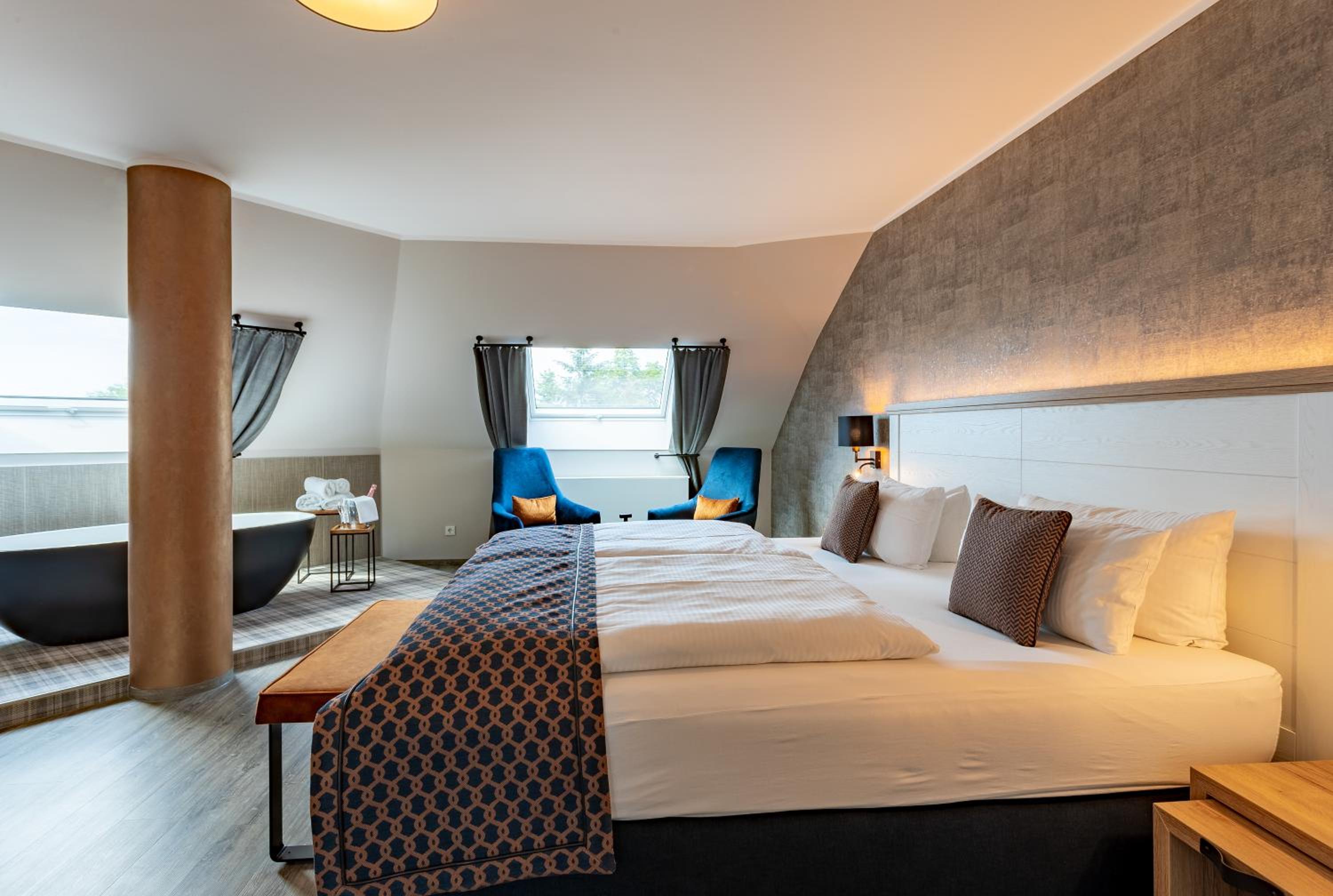 Deluxe Double Room photo 2
