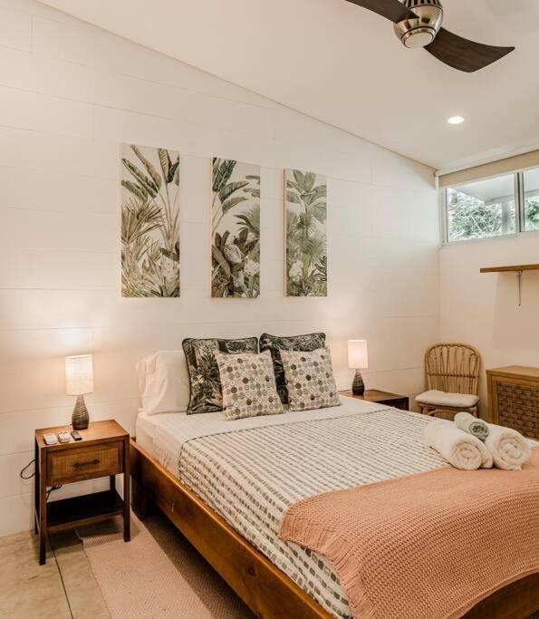 Two-Bedroom House photo 3