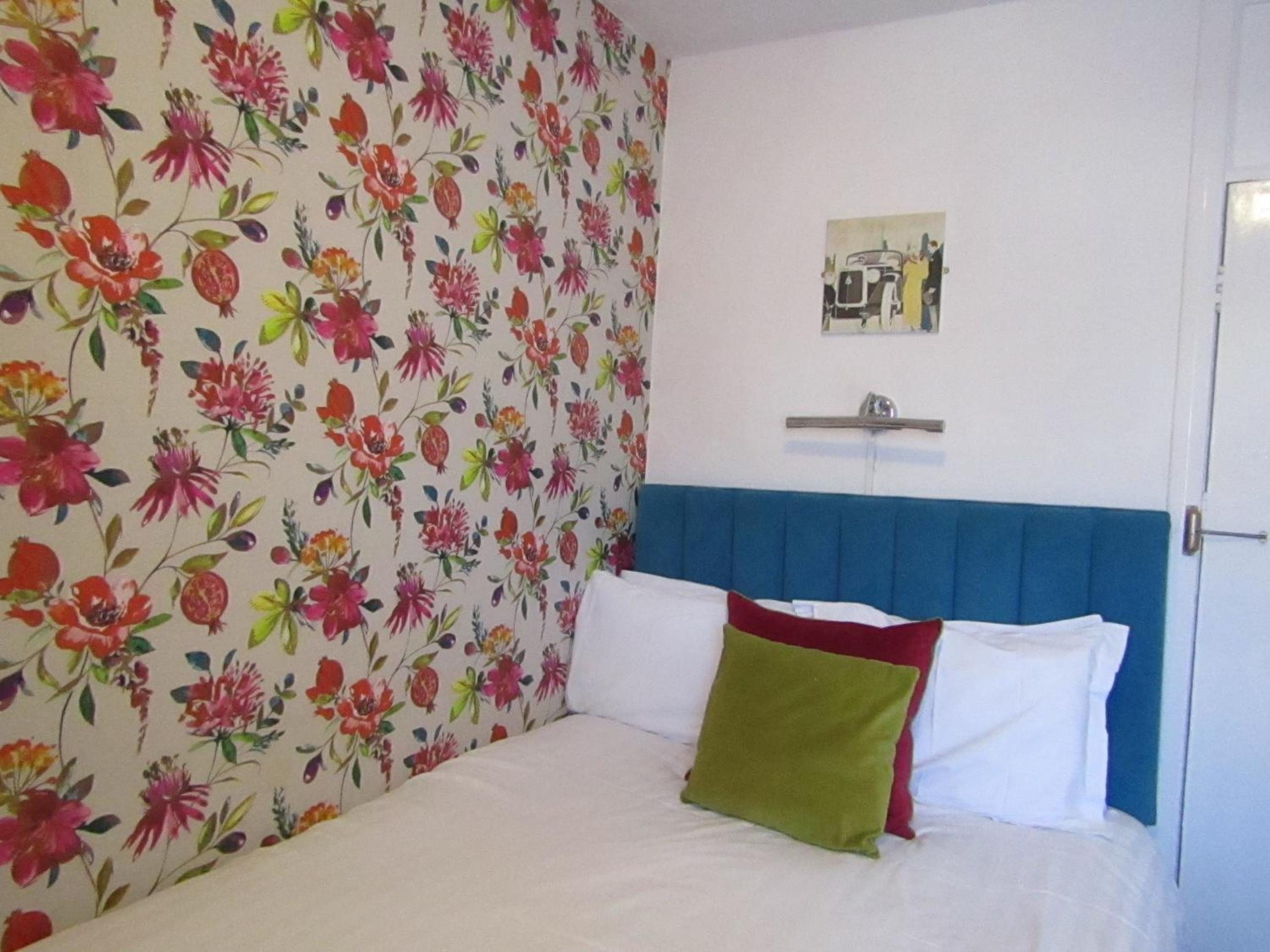 Budget Double Room photo 1