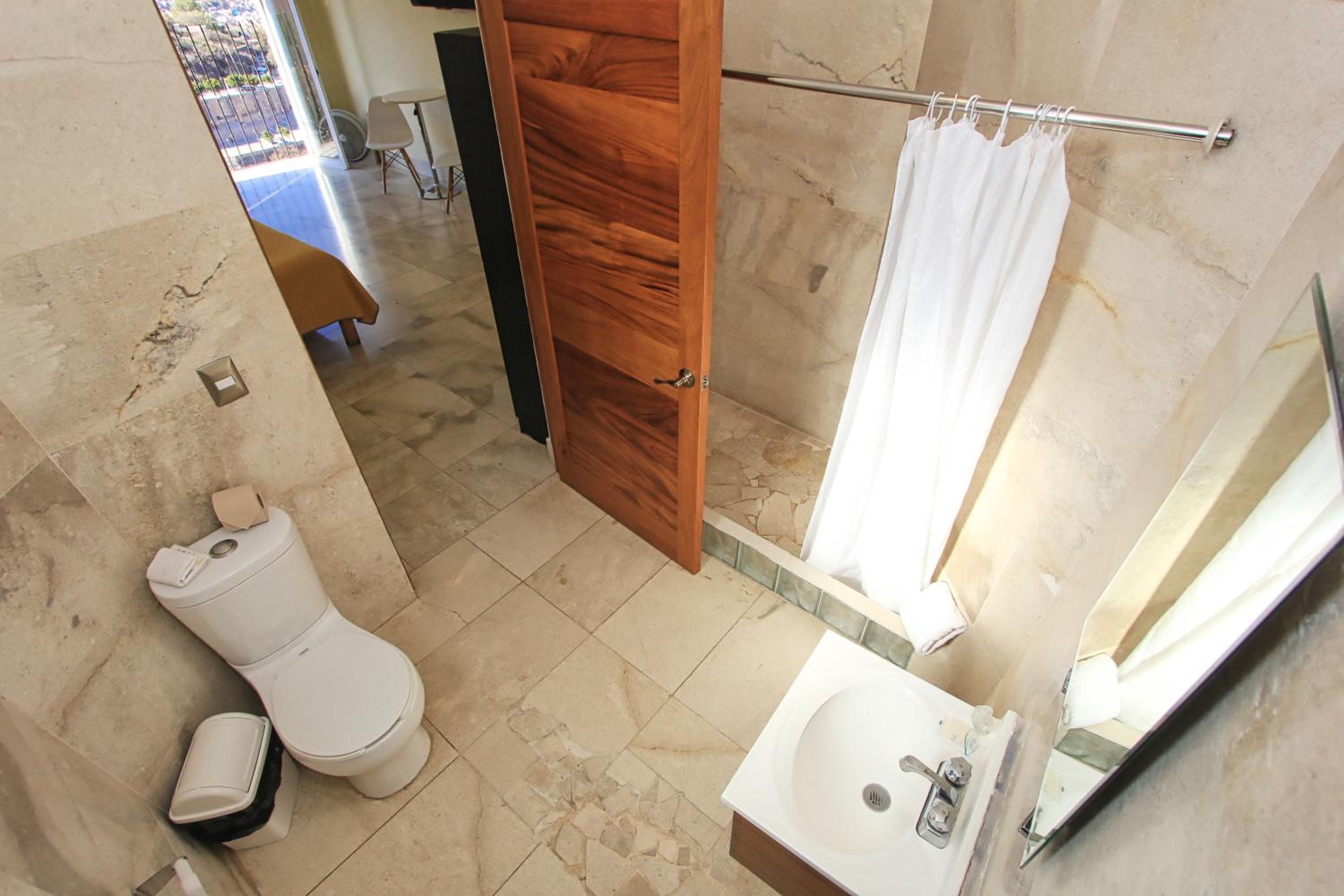 Deluxe Double Room with Two Double Beds - Photo 21
