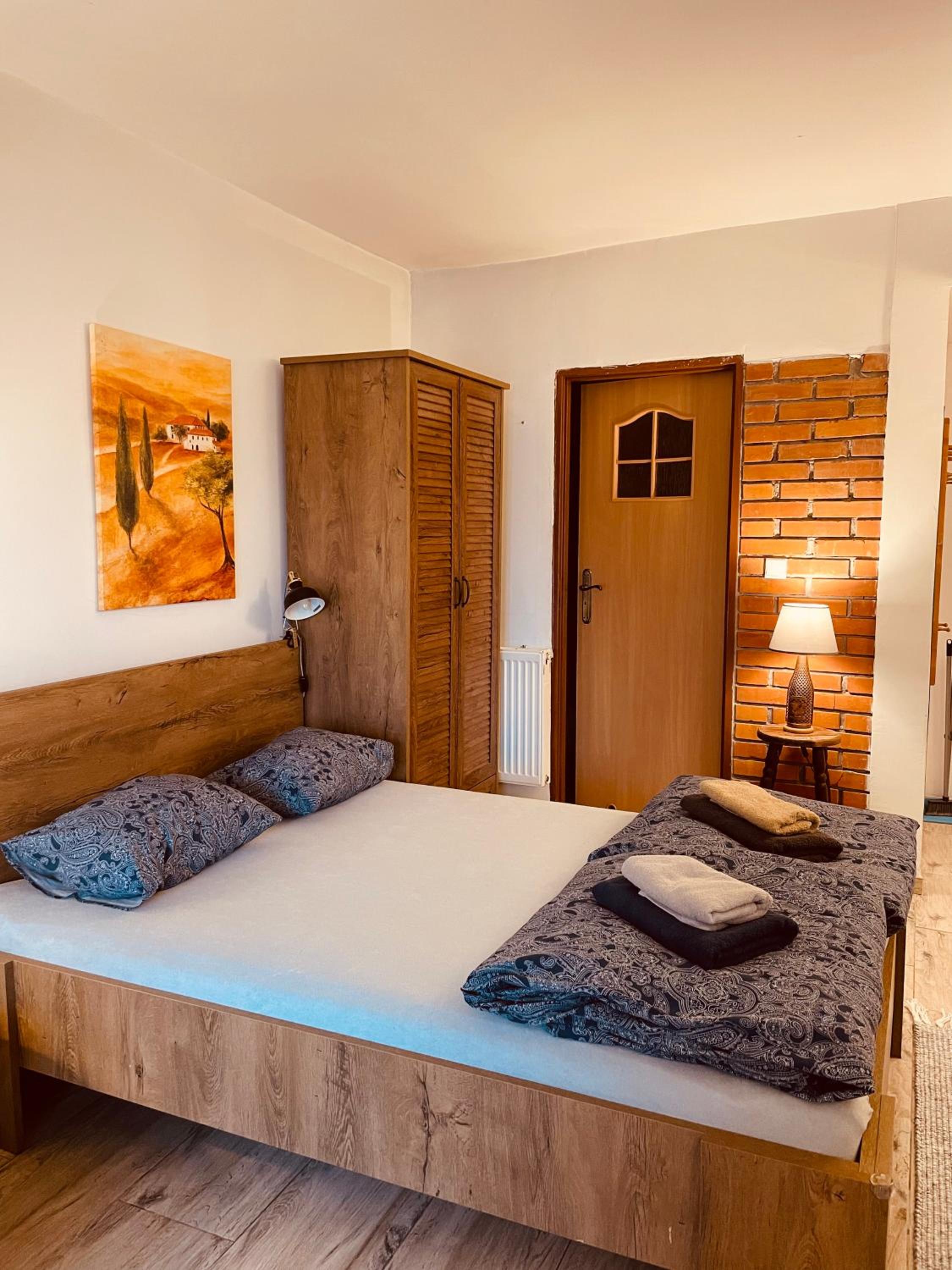 Triple Room with Private Bathroom photo 2