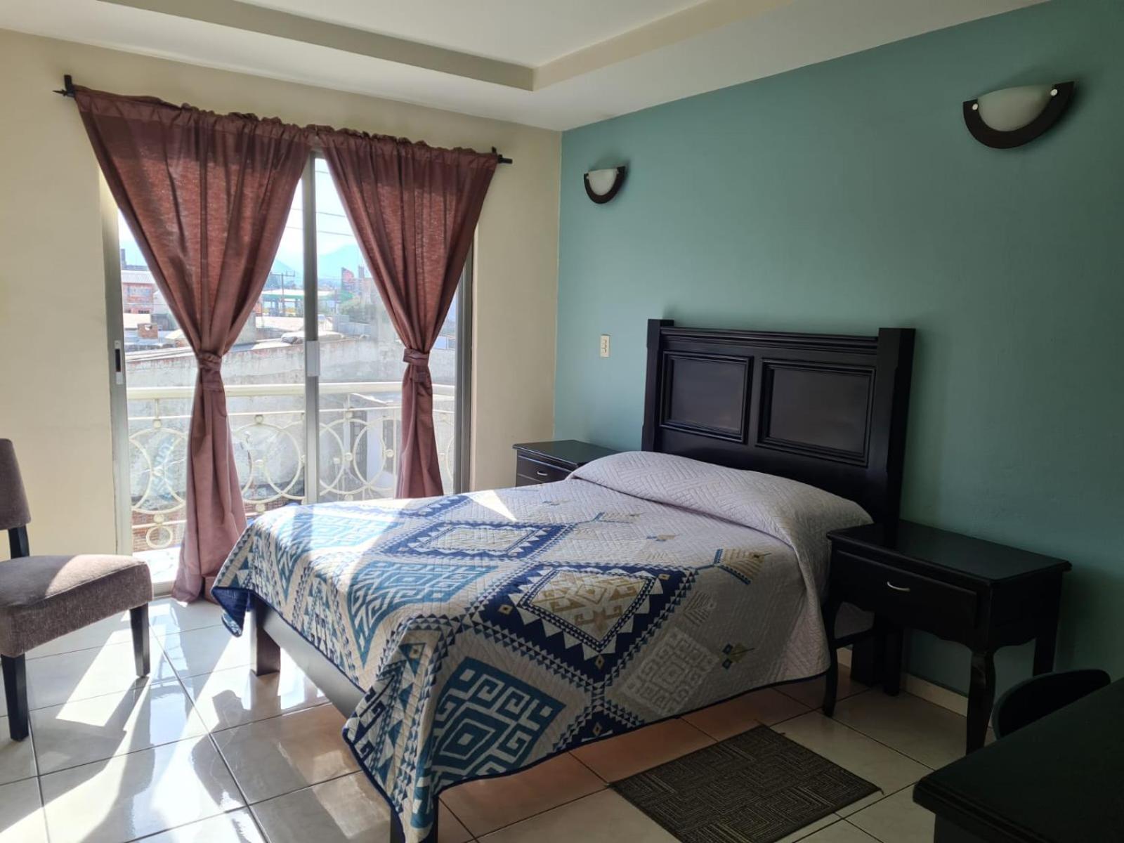 Double Room - Photo 7