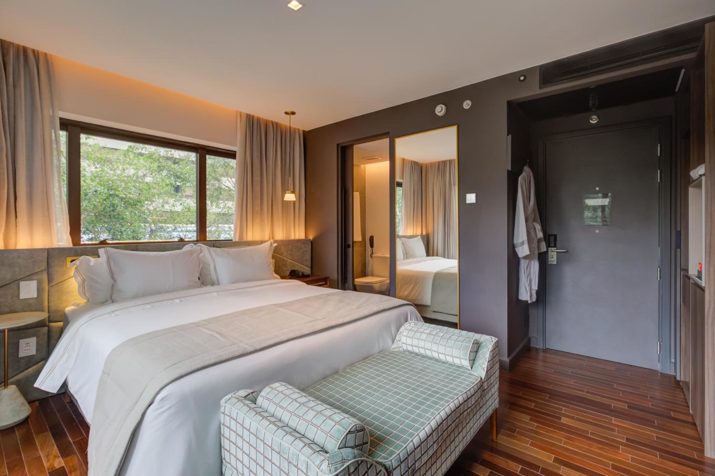Business Double Room