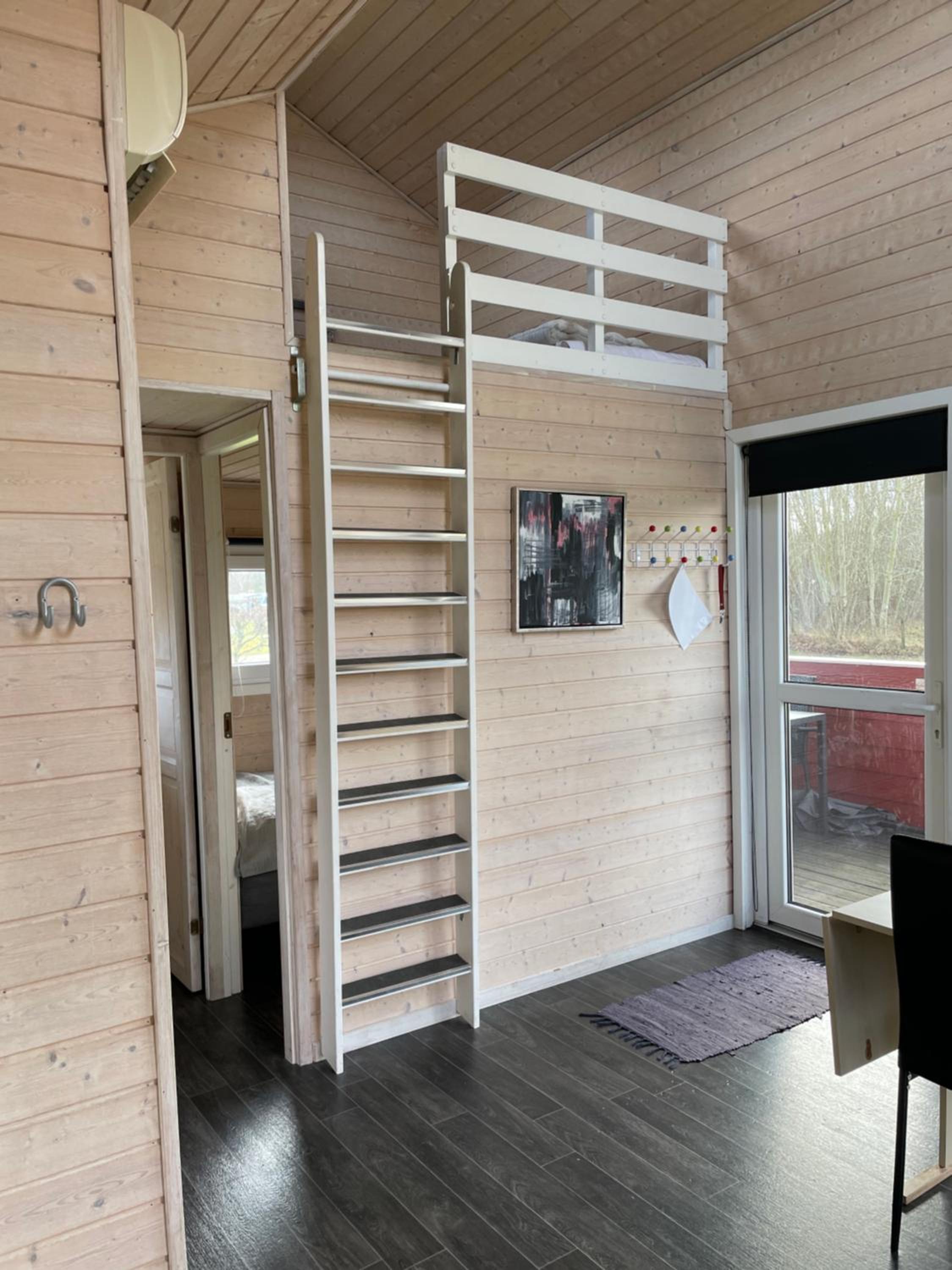 Two-Bedroom Cottage photo 1