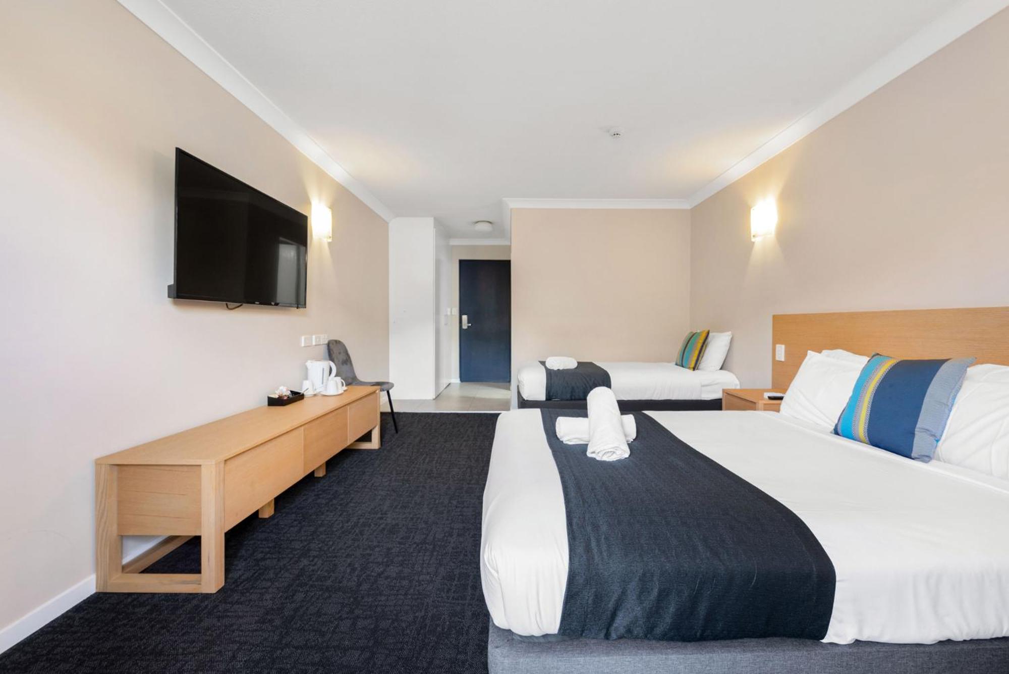Superior Twin Room - Photo 3
