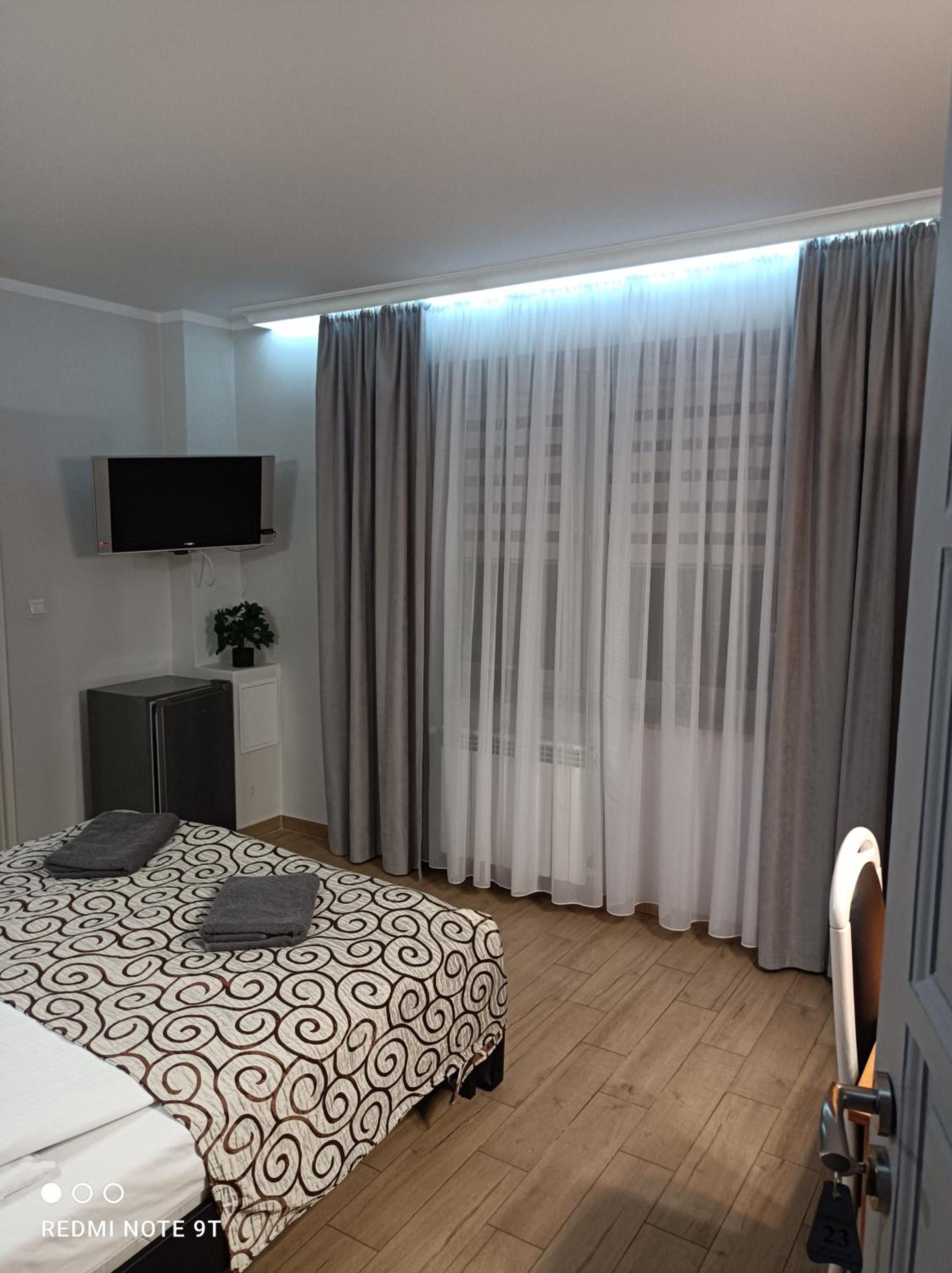 Double or Twin Room photo 1