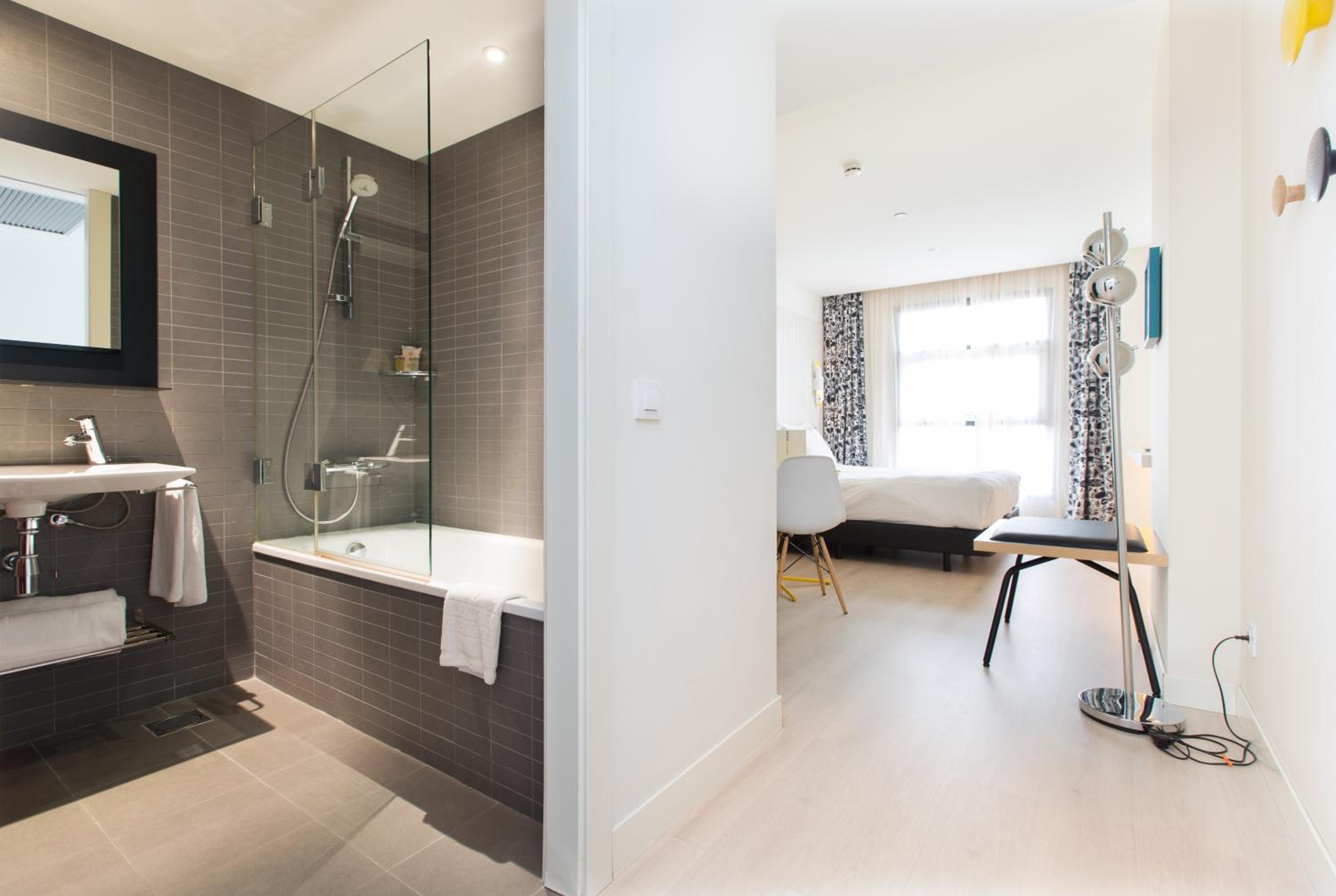 Vincci Room