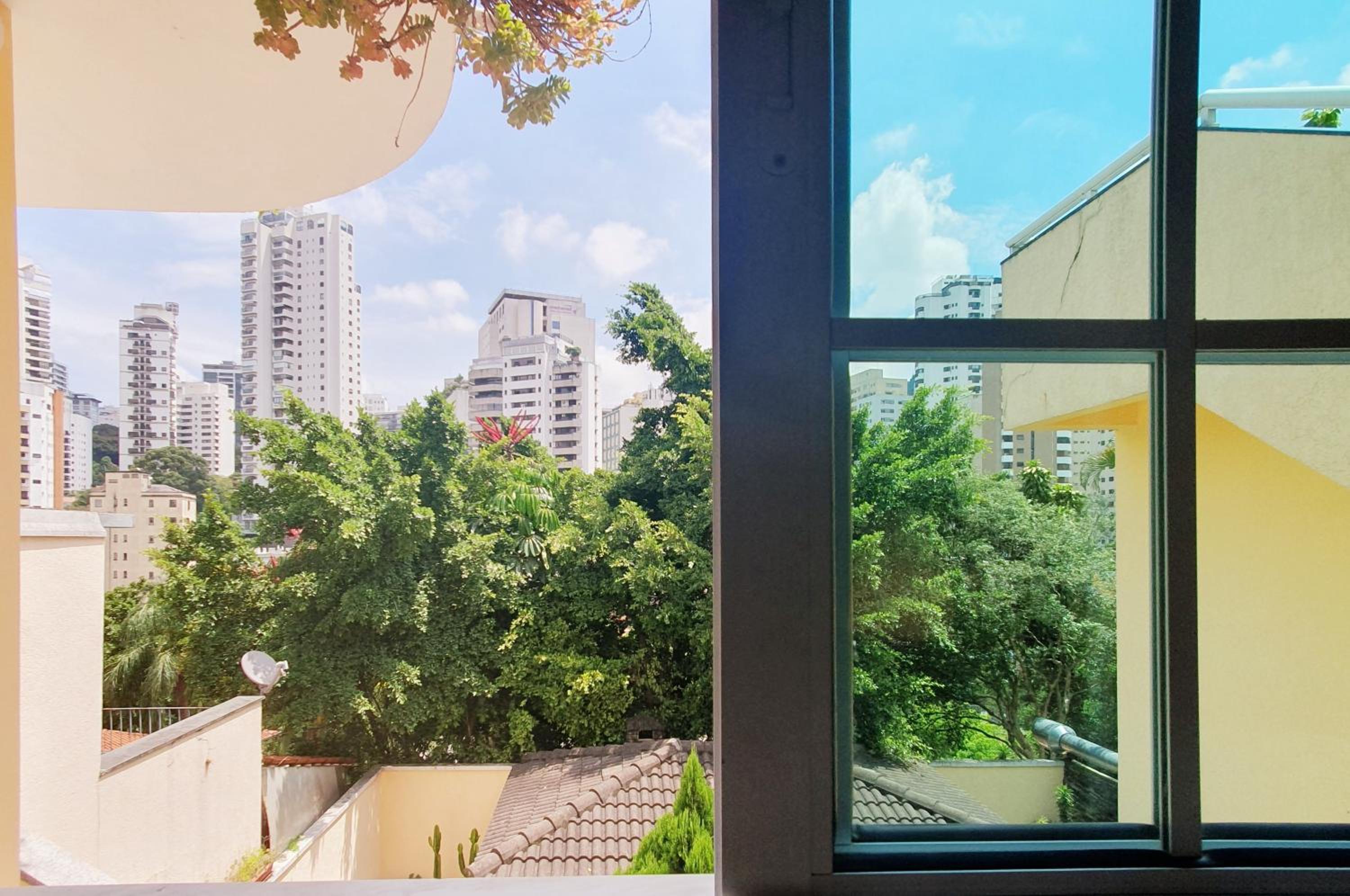 Twin Room with View - Photo 2