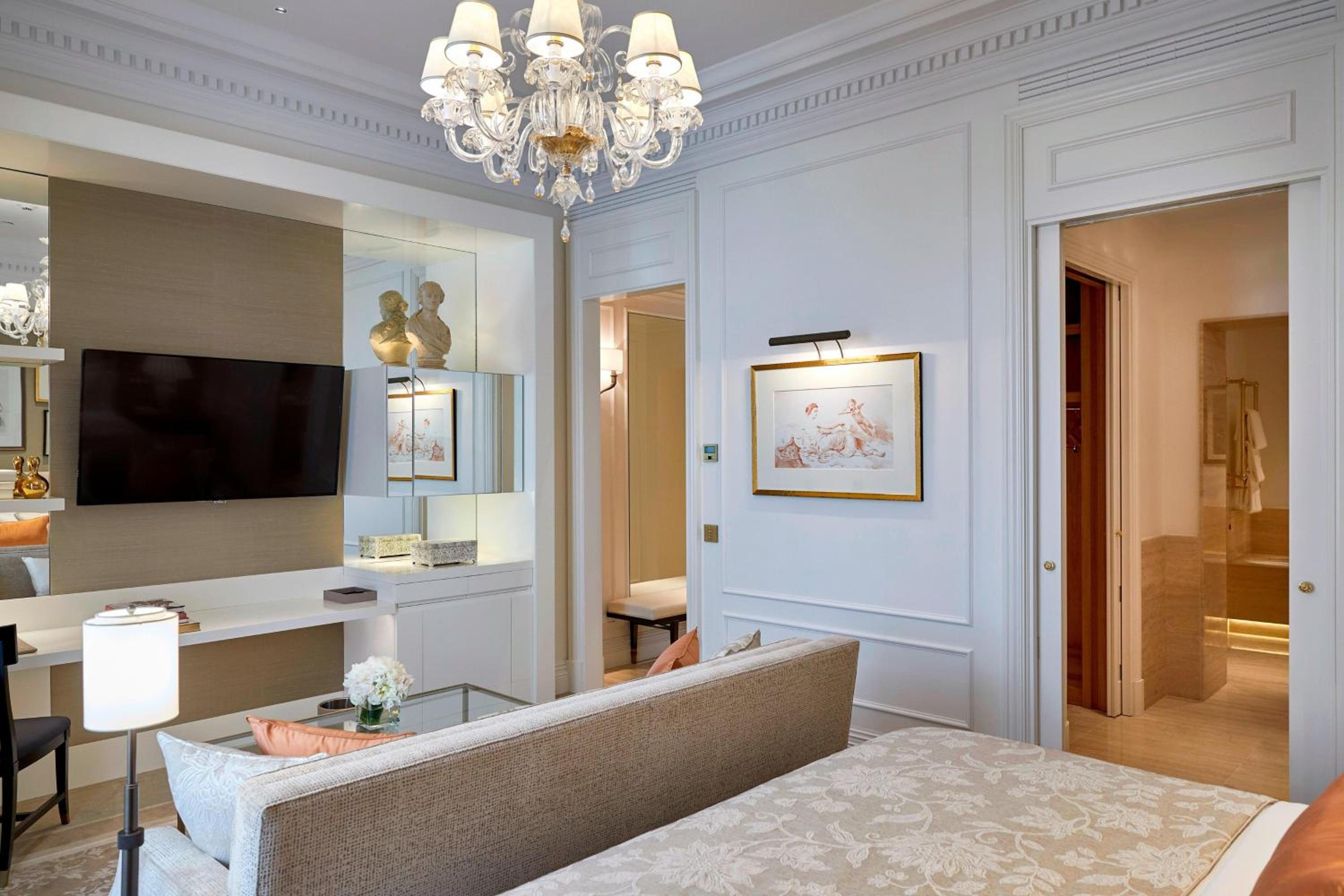 St. Regis Suite, Junior Suite, 1 King