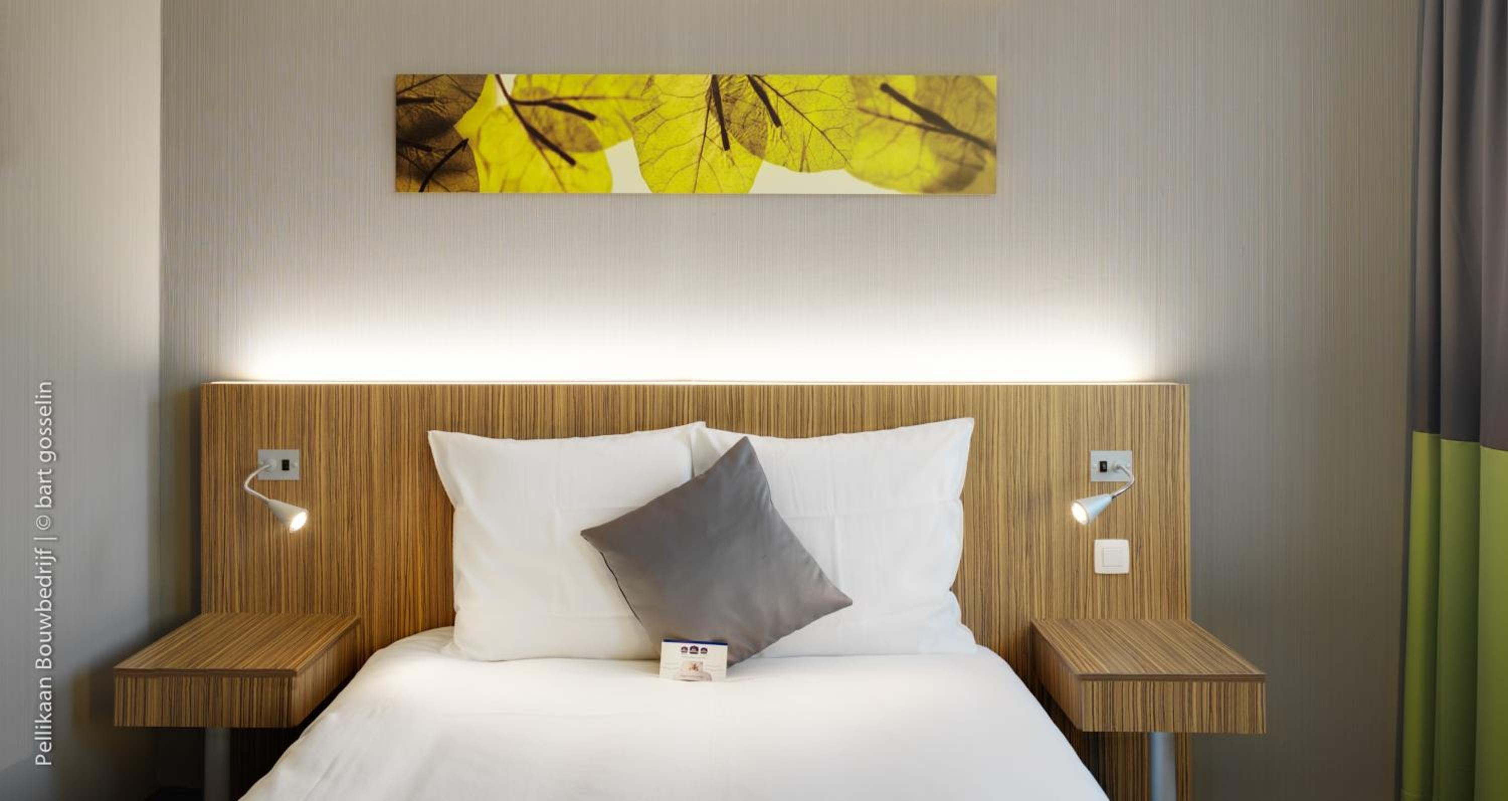 Standard Double Room - Photo 8