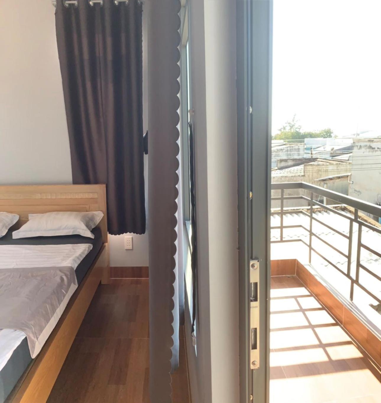 King Room with Balcony photo 1