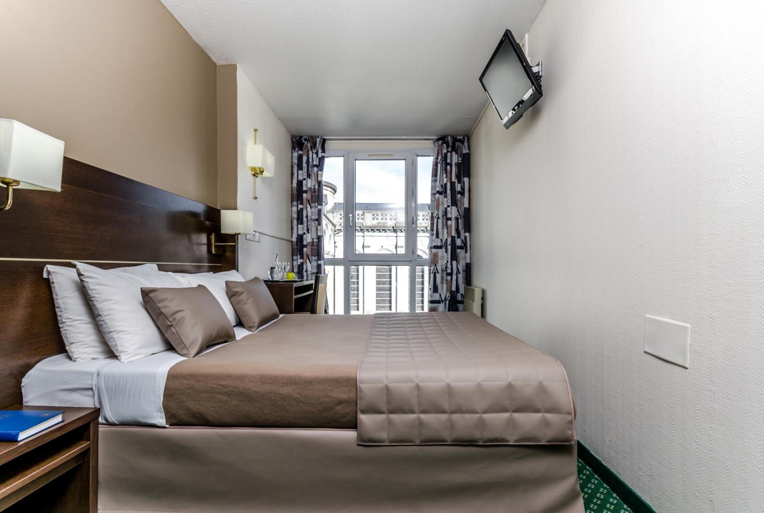 Double Room - Photo 1