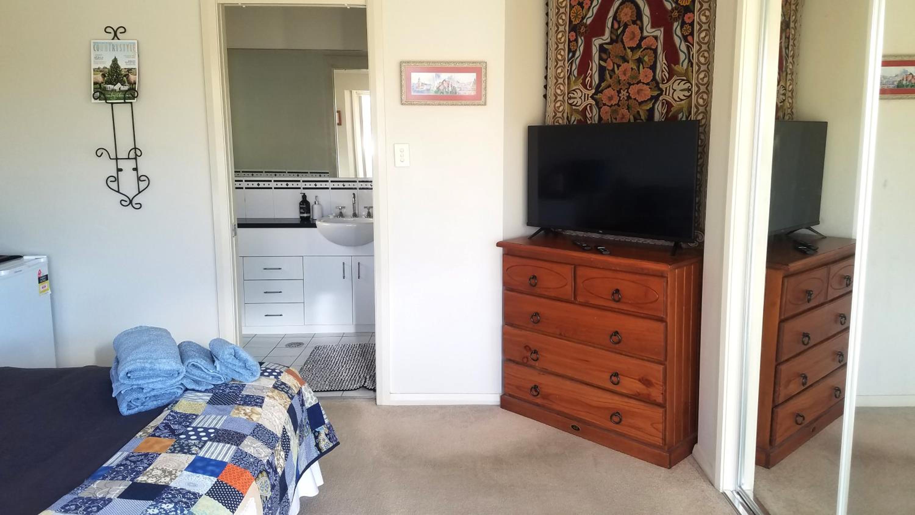 Queen Room with Garden View photo 2