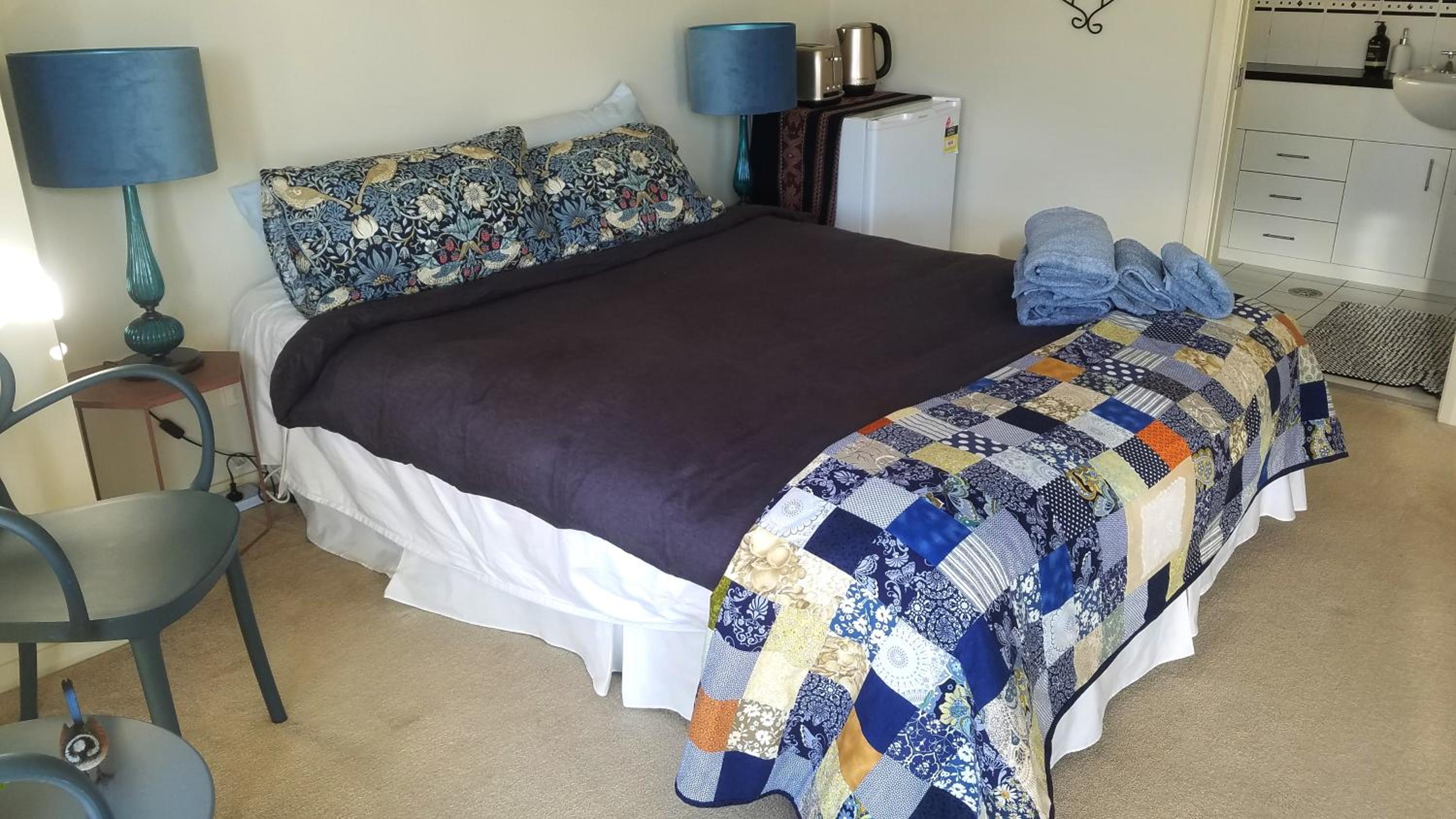 Queen Room with Garden View photo 3