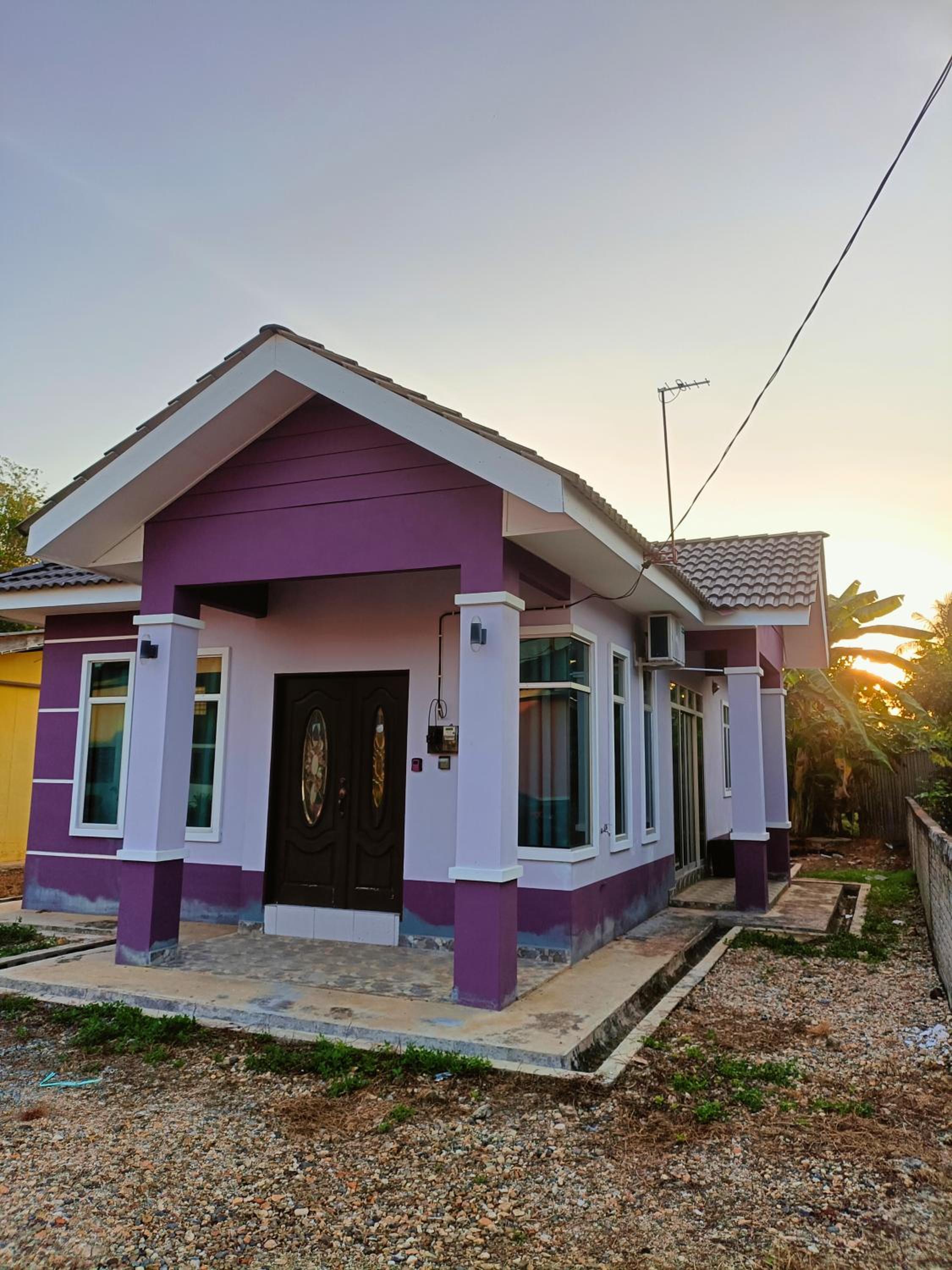 Three-Bedroom House photo 1