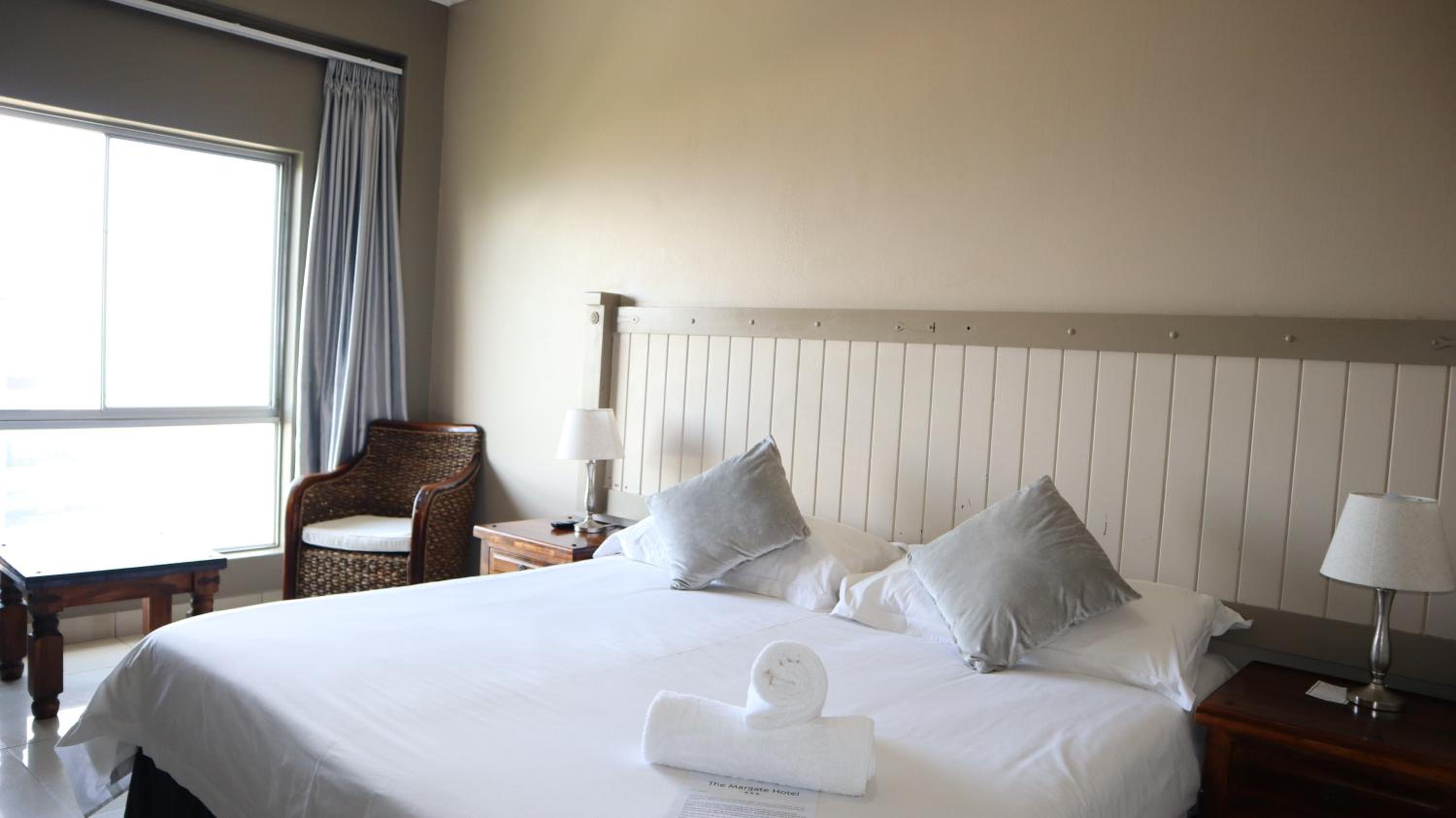Superior King Room - Photo 1