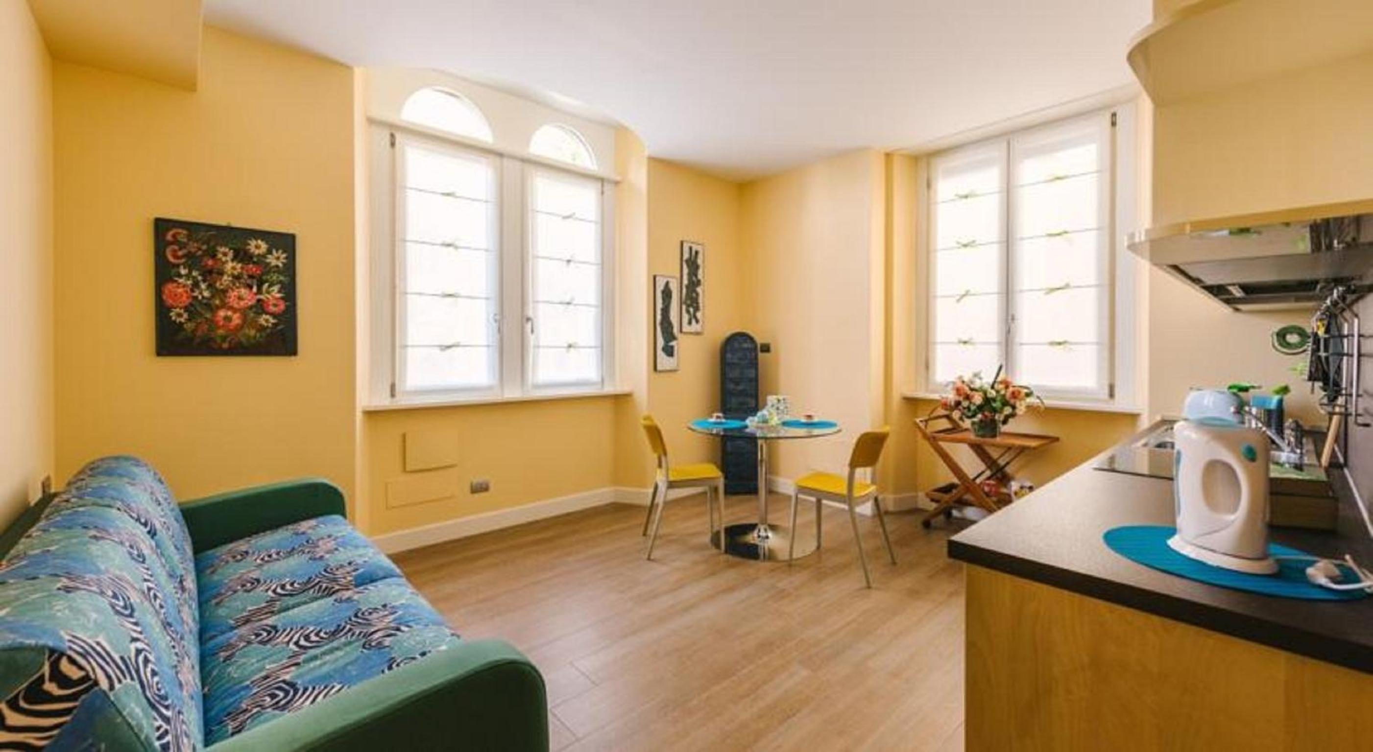 Studio Apartment