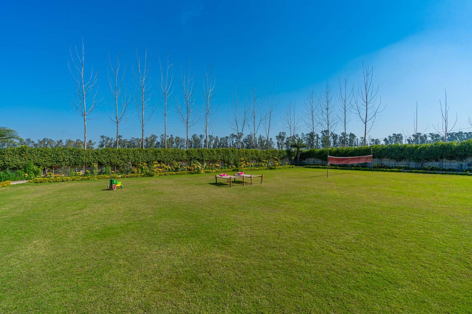 Villa photo 2