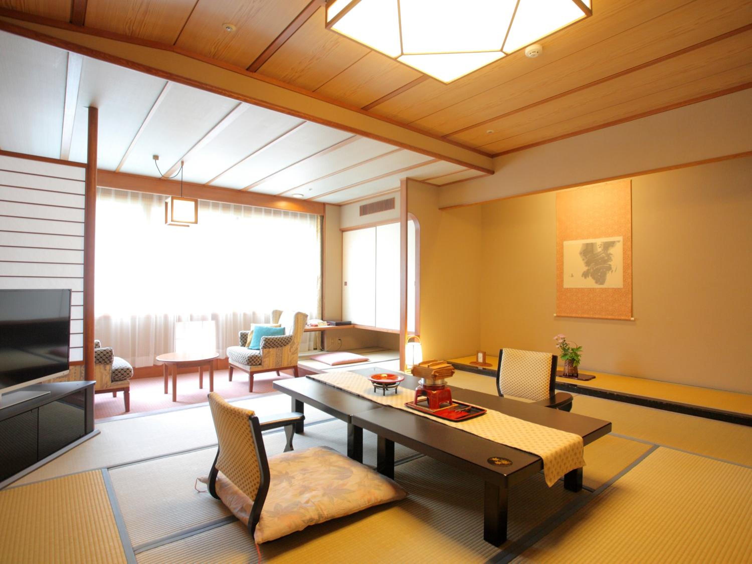 Casual Japanese-Style Room - Non-Smoking photo 2