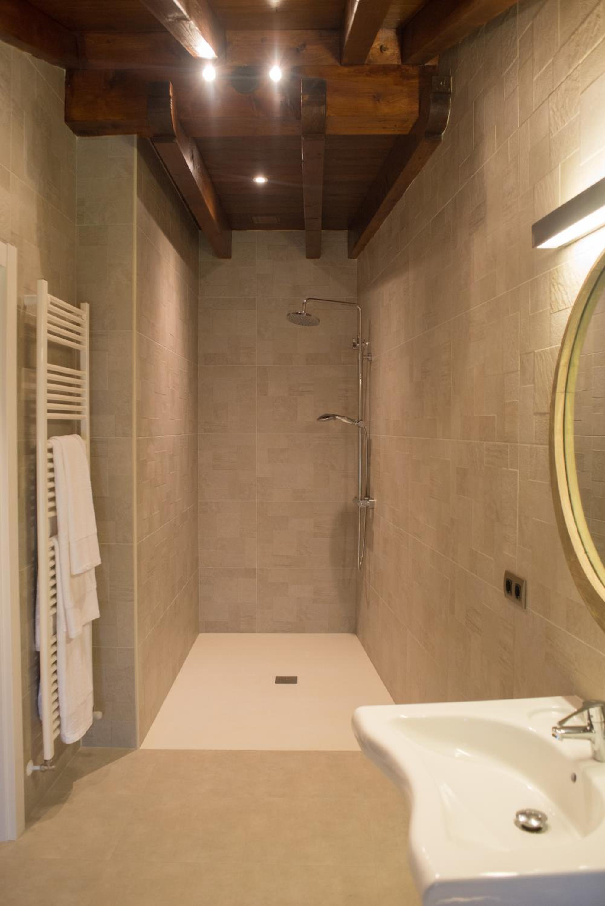 Double Room - Disability Access - Photo 5
