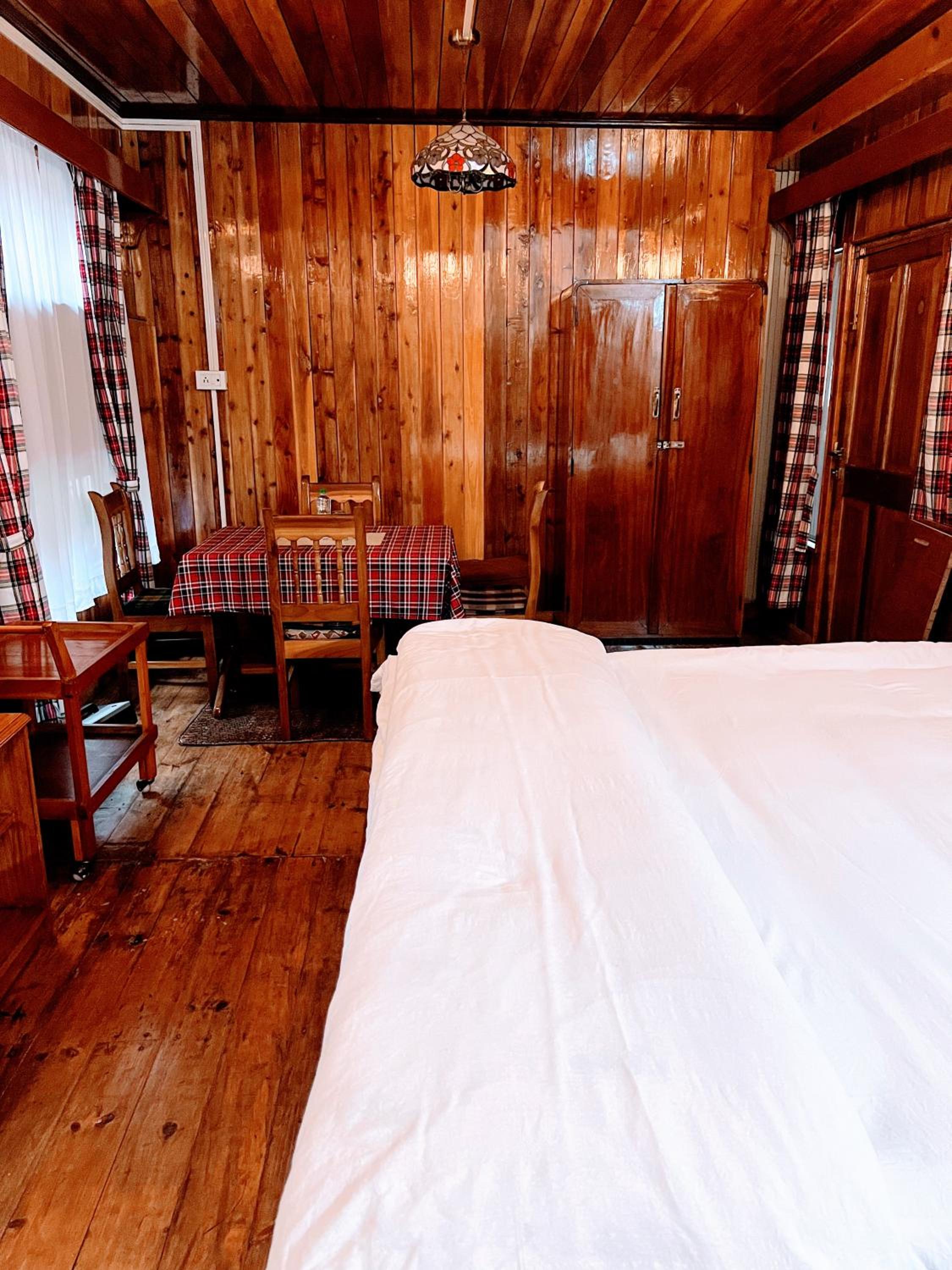Double Room with Private Bathroom photo 2