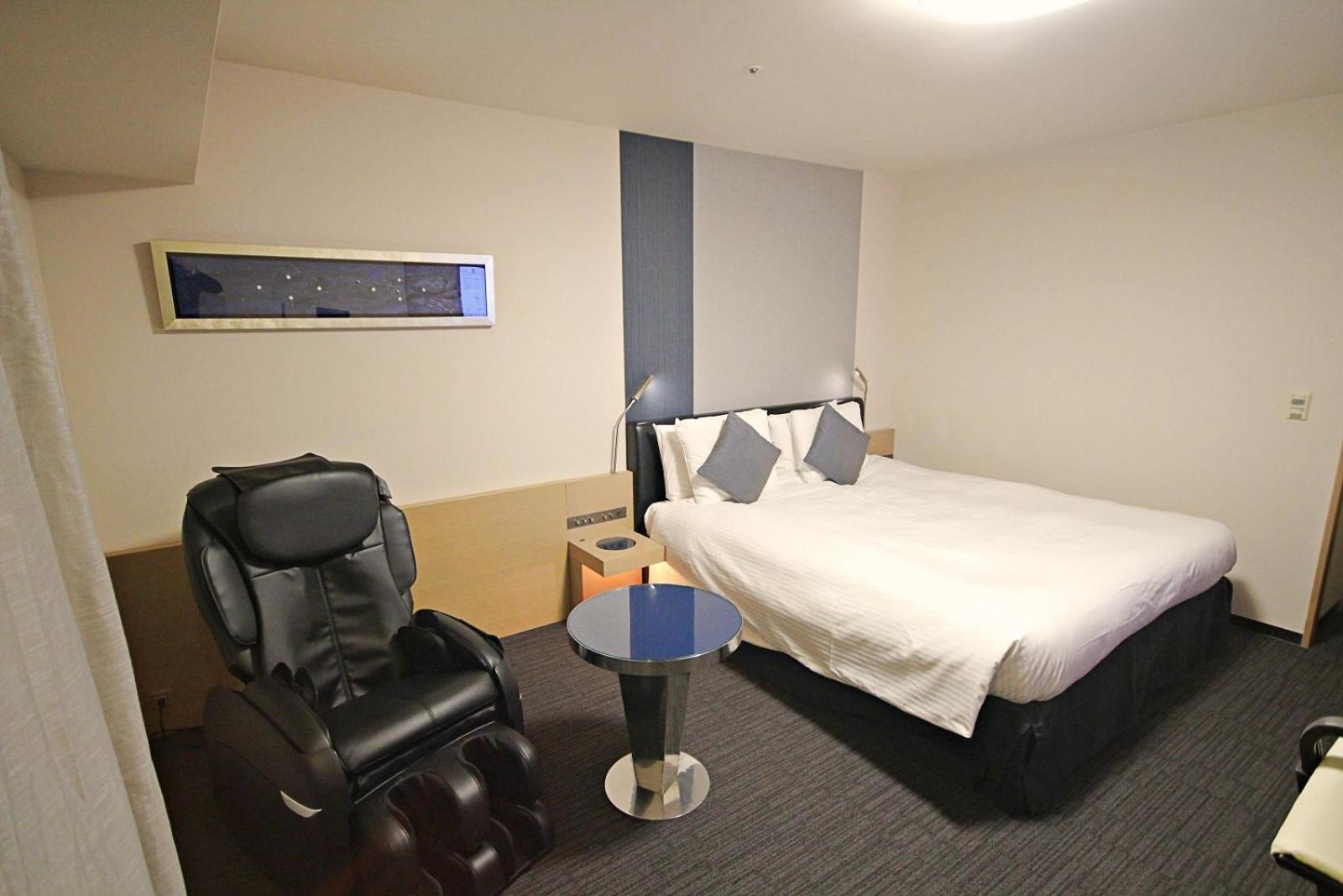 Premier Room - Single Use - Non-Smoking