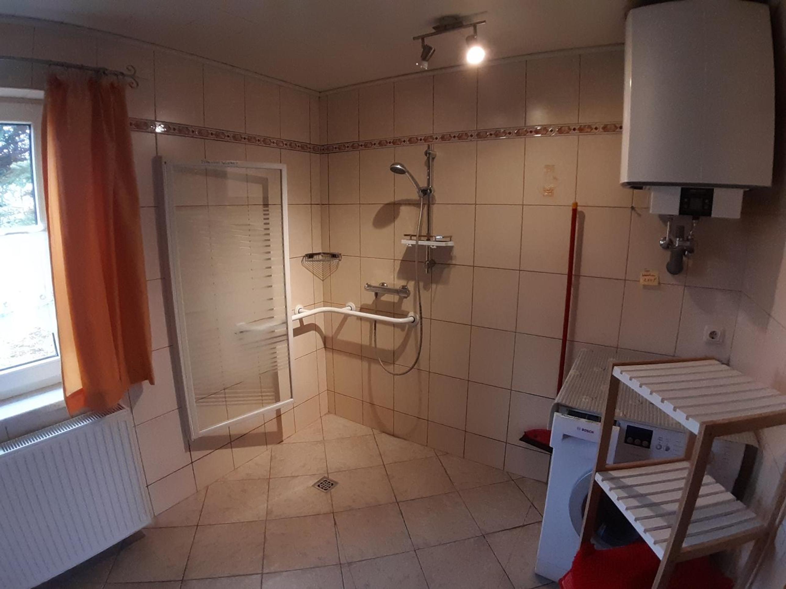 Meerbettzimmer mit barrierefreiem Zugang photo 3
