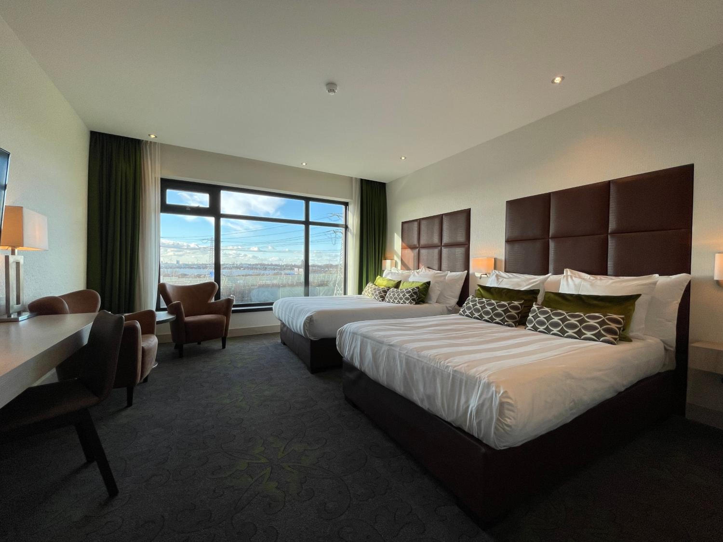 Superior Queen Room with Two Queen Beds