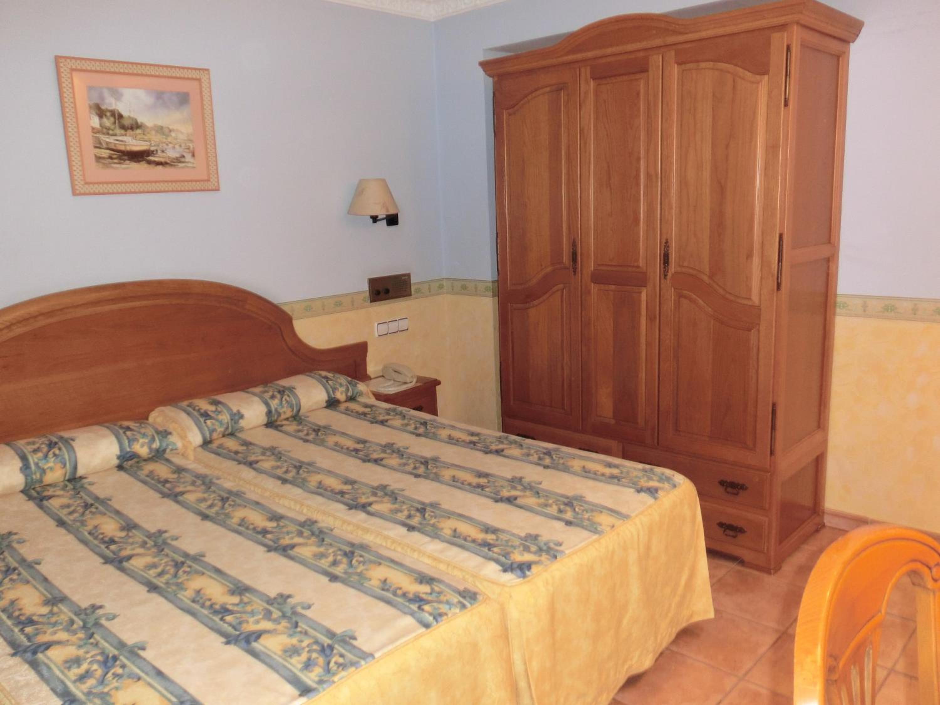 Habitación Estándar con Dos Camas Individuales