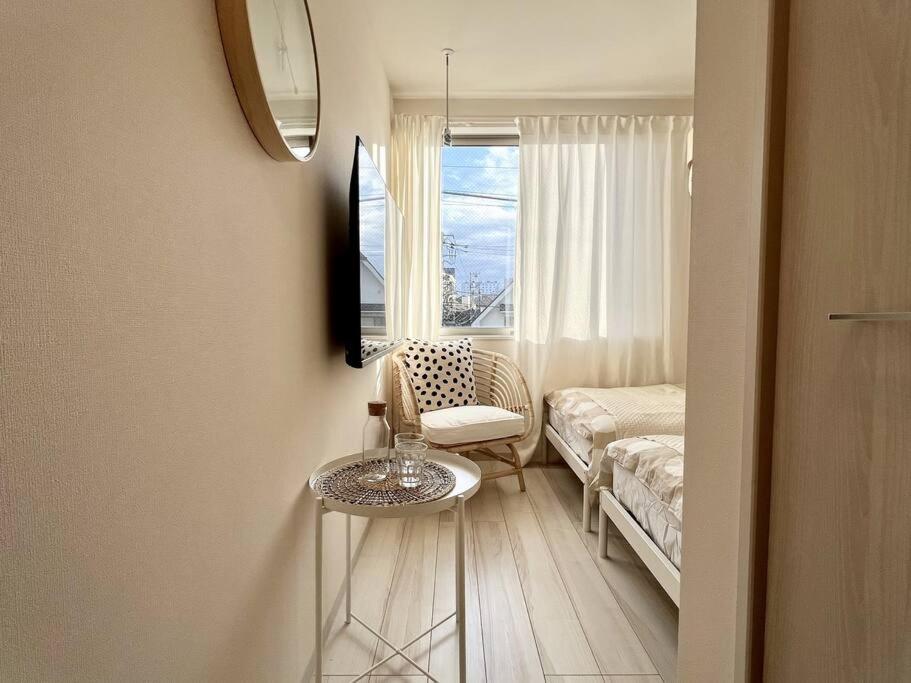 One-Bedroom Apartment photo 3