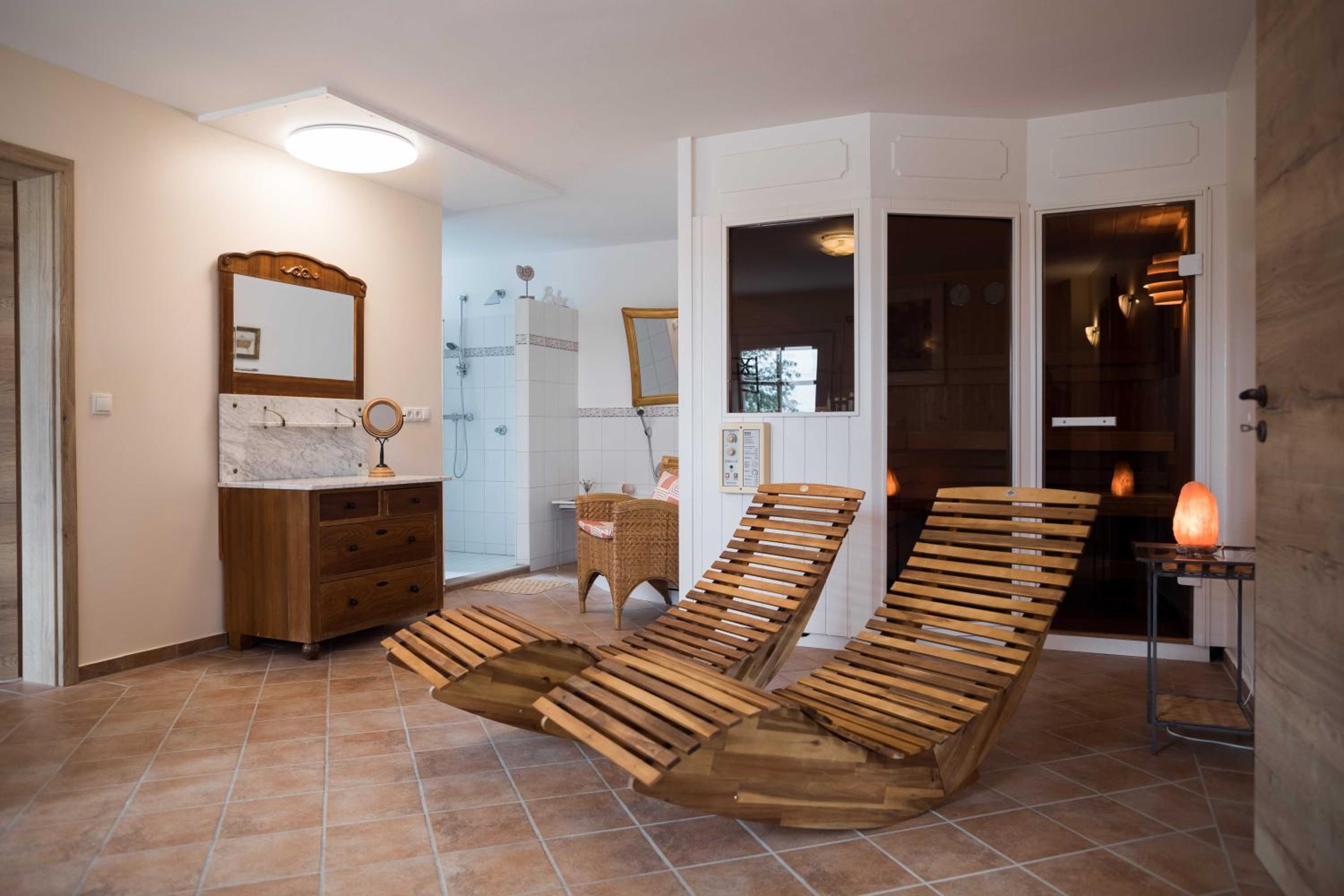 Apartment with Sauna photo 2