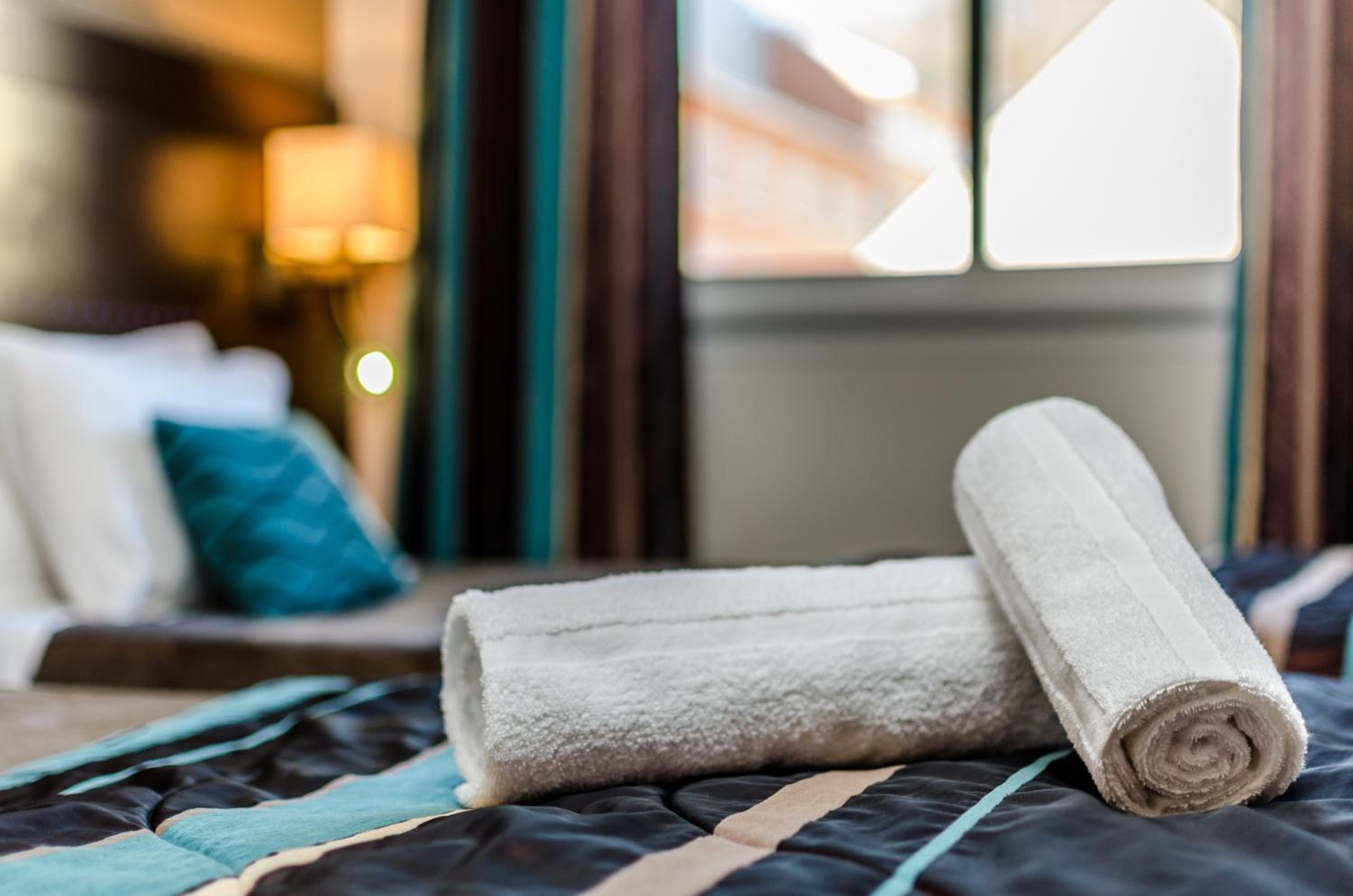 Twin Room - Photo 2