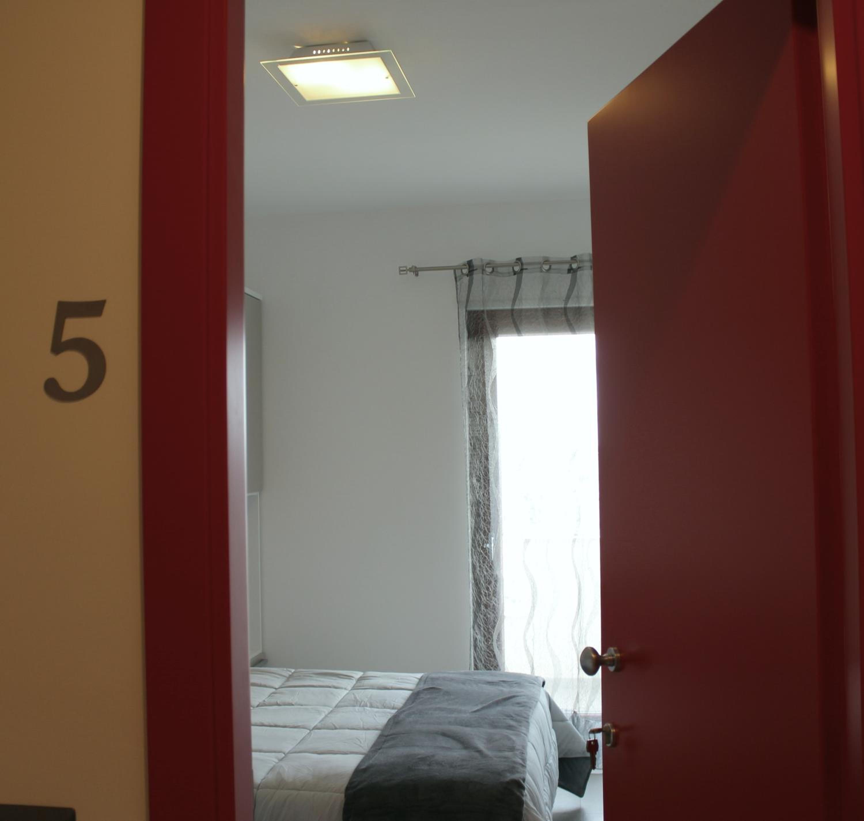 Double Room with Sea View - Photo 4