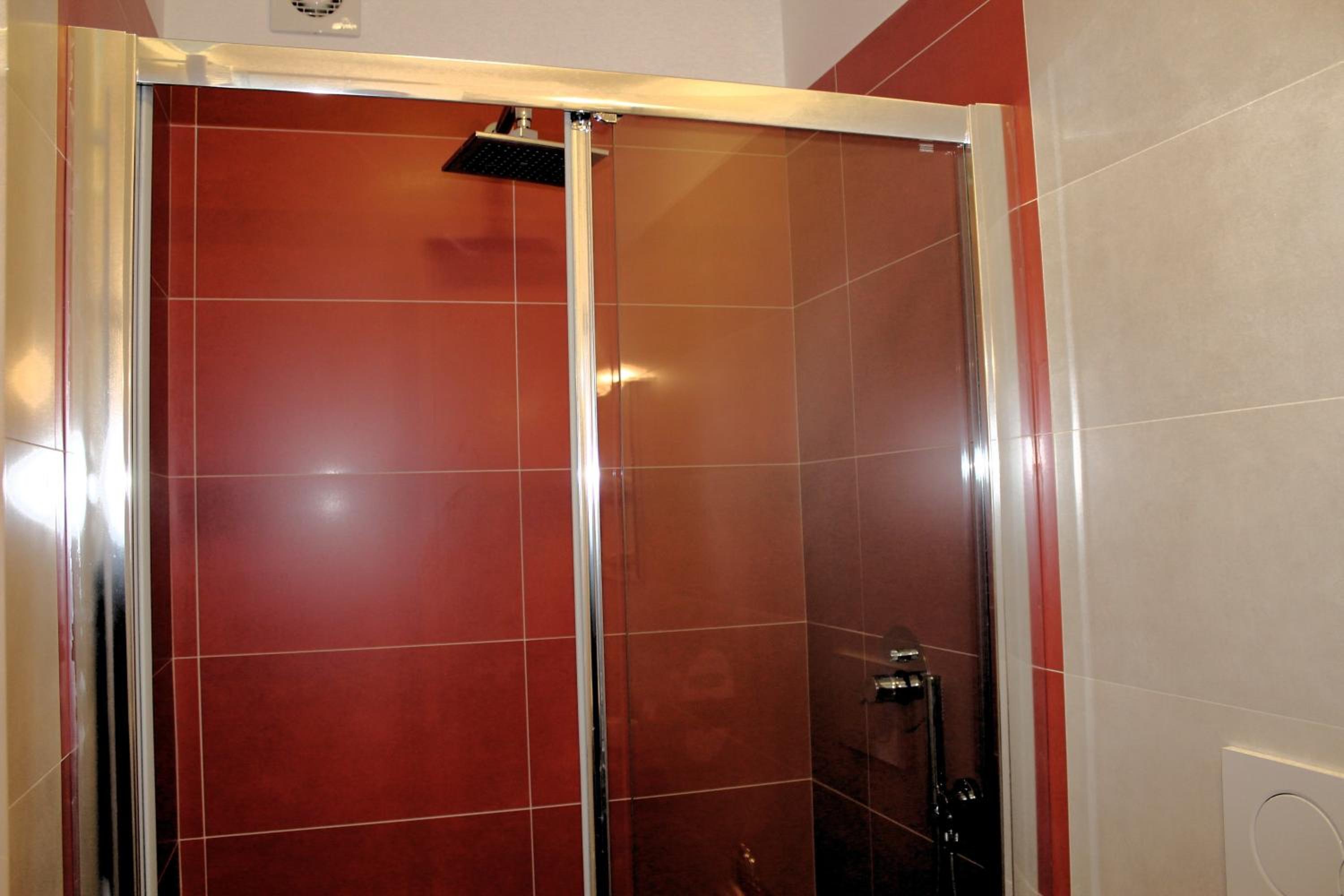 Double Room with Sea View - Photo 6