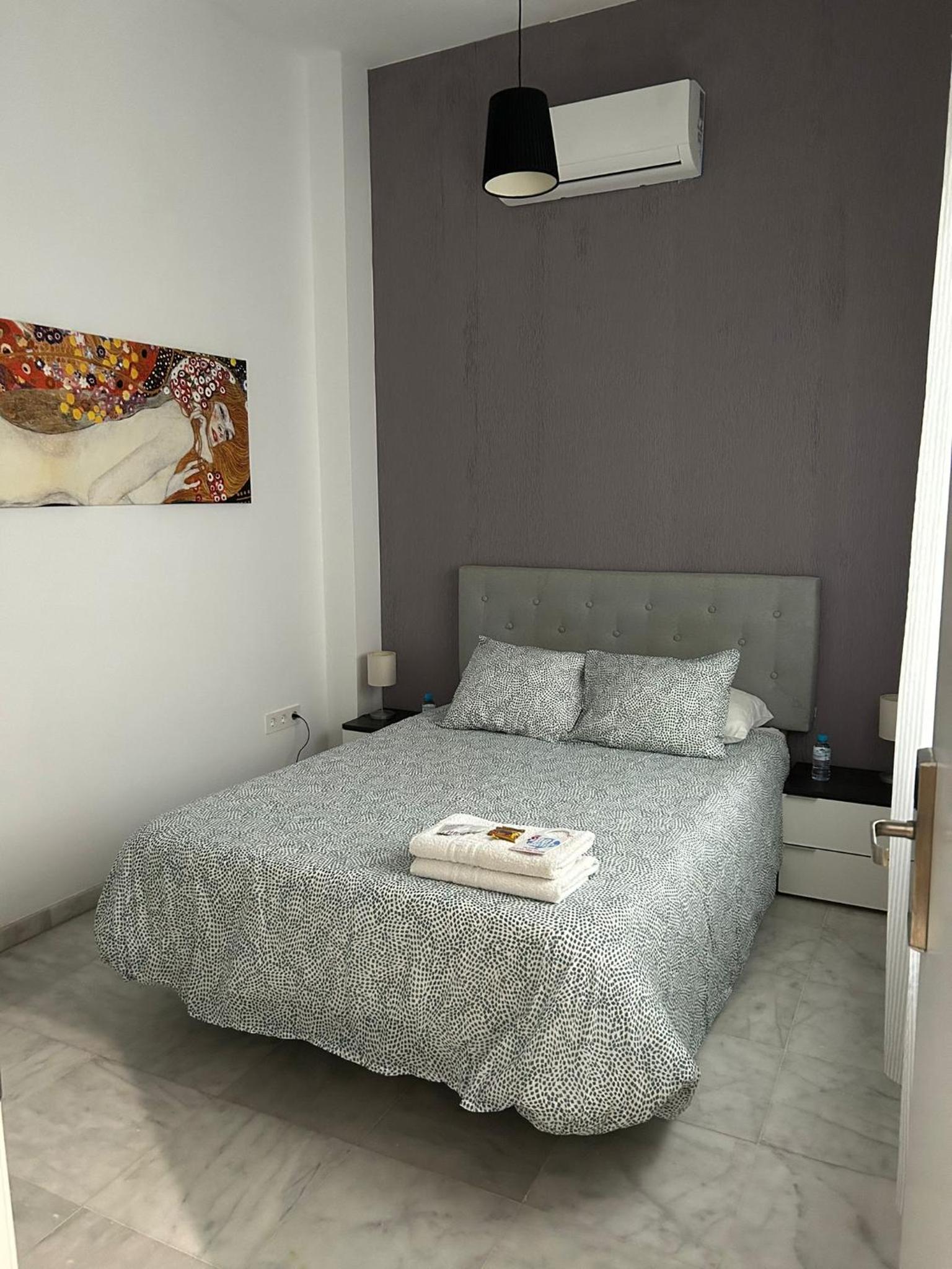 Habitación doble con baño compartido