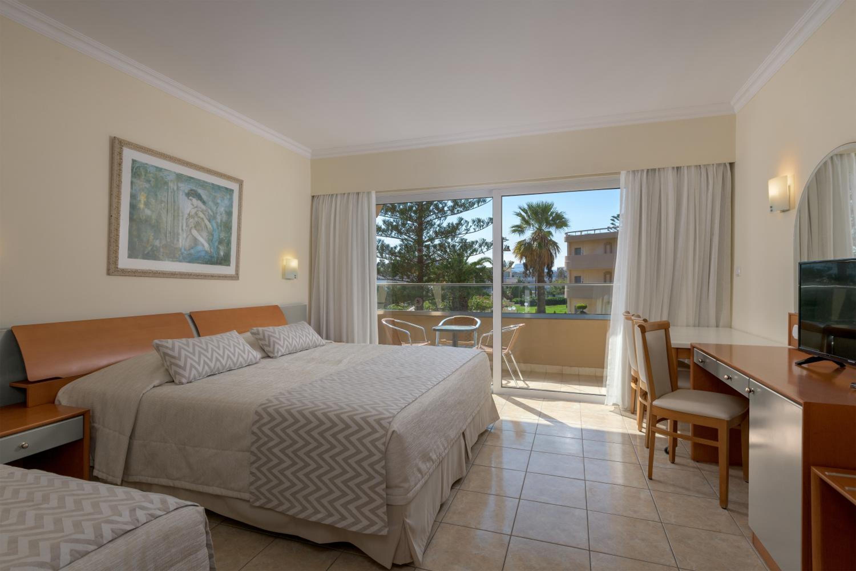 Studio with Garden View (3 Adults)